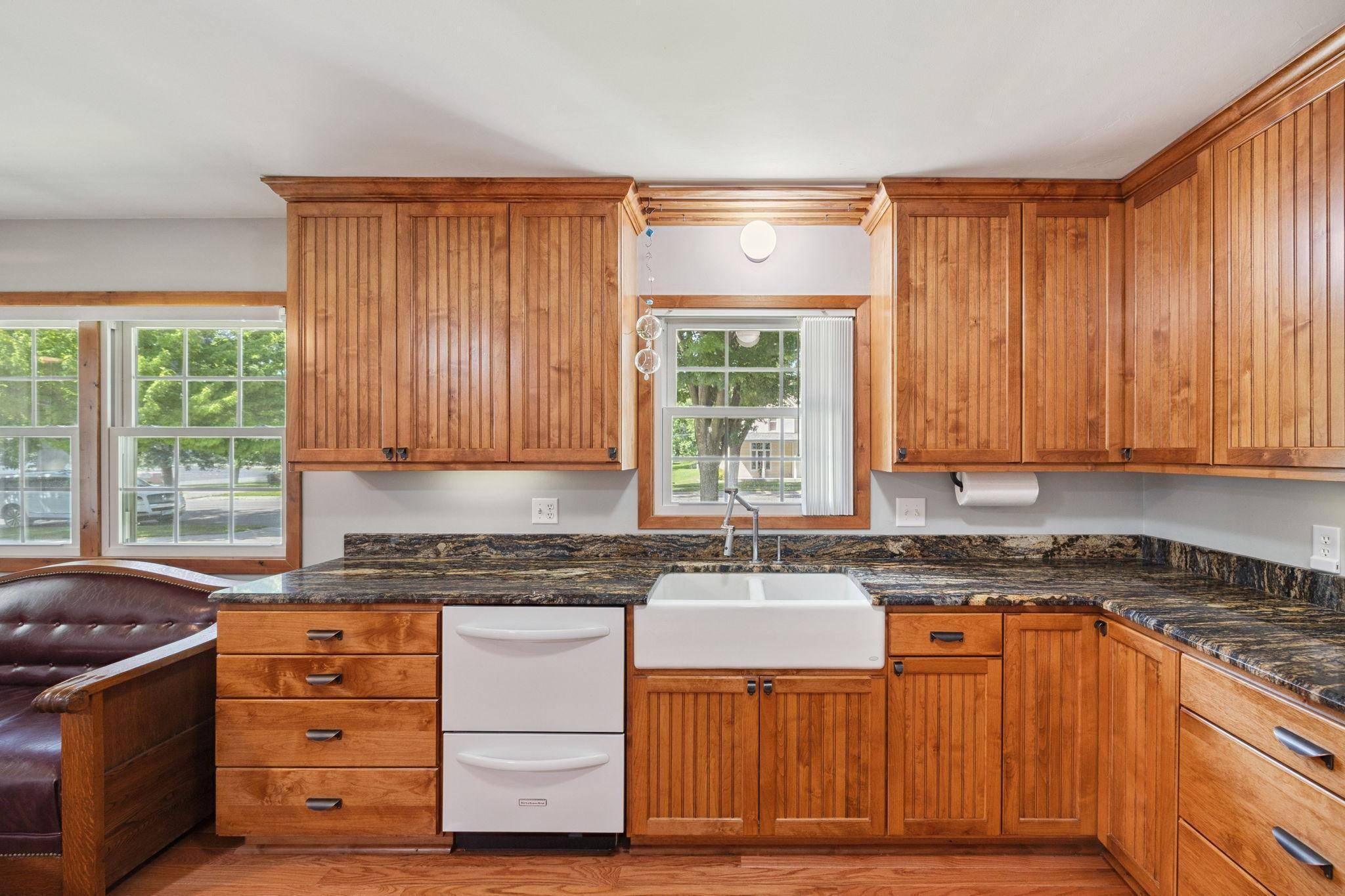 Glencoe, MN 55336,1028 13th ST E