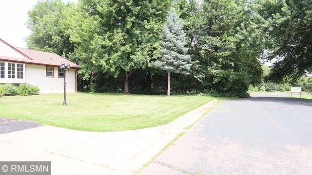 Brooklyn Center, MN 55430,6007 Vincent AVE N
