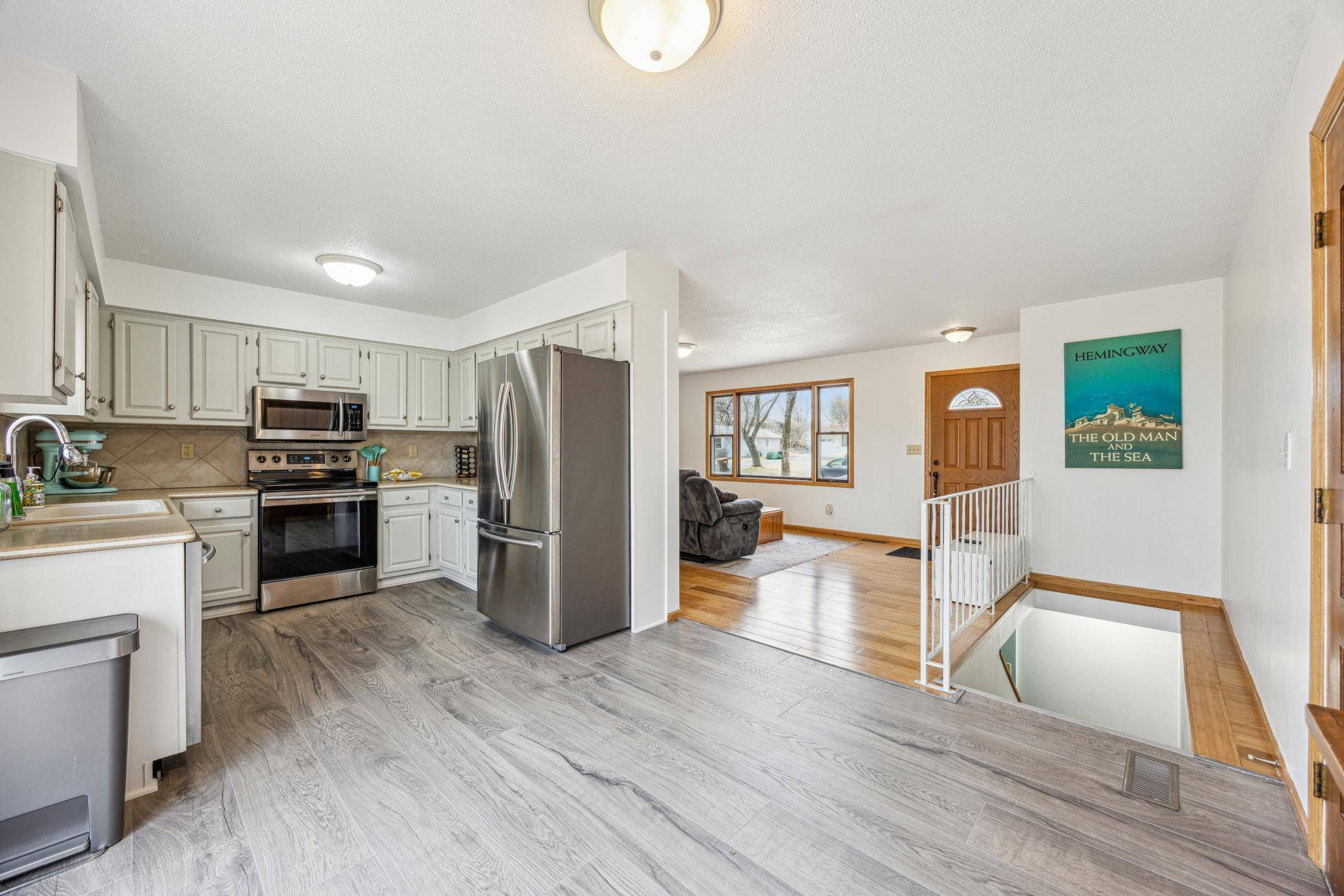 Oak Park Heights, MN 55082,14798 56th ST N