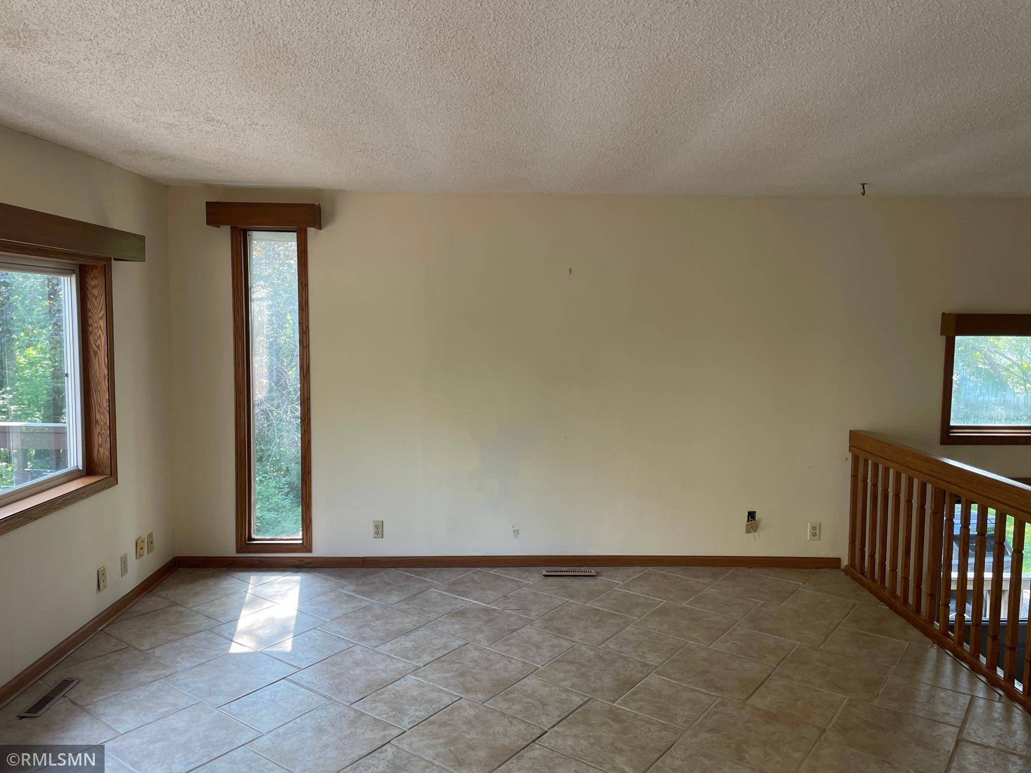 Inver Grove Heights, MN 55077,2169 78th CT E