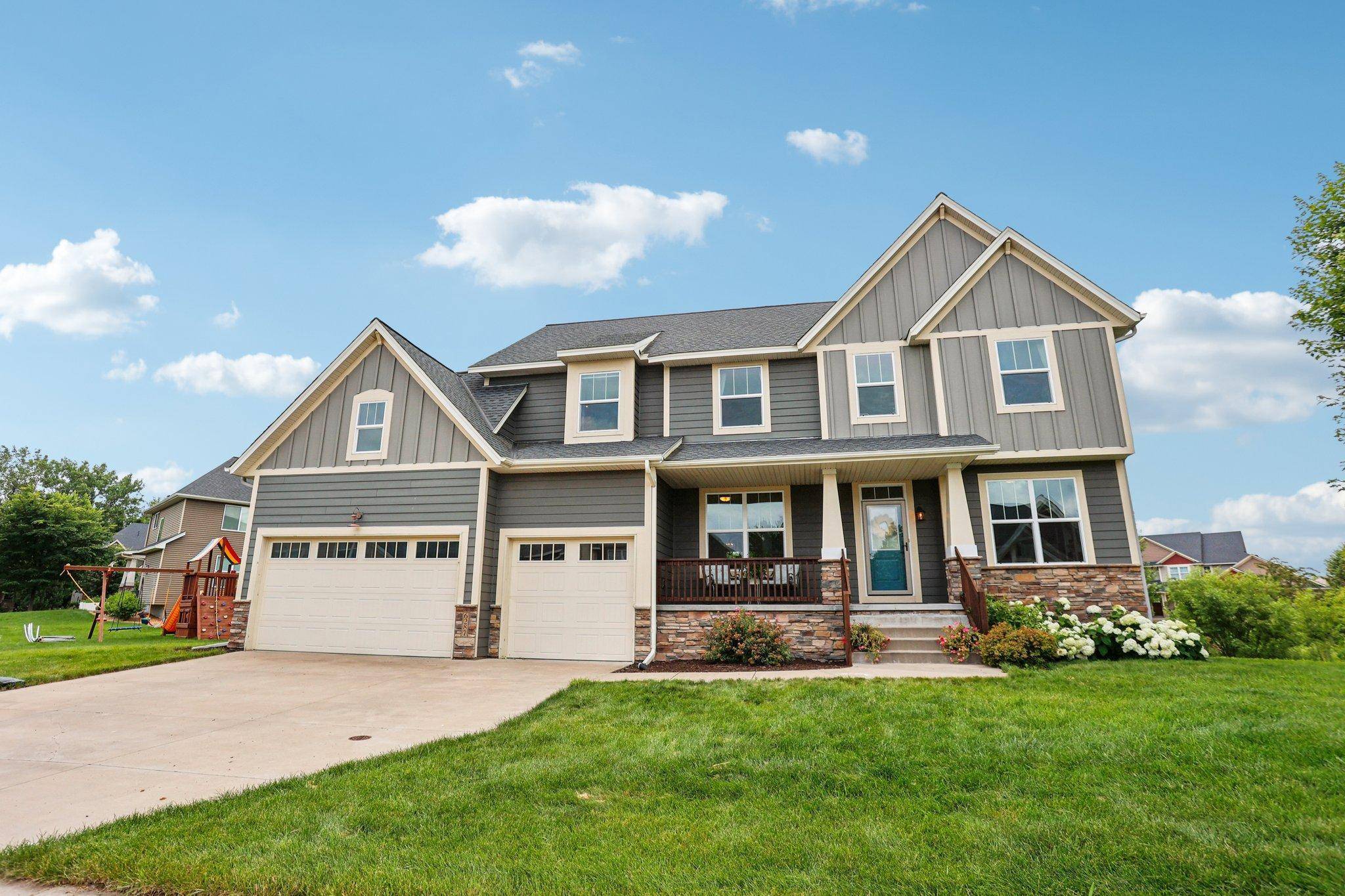Maple Grove, MN 55311,6287 Fountain LN N