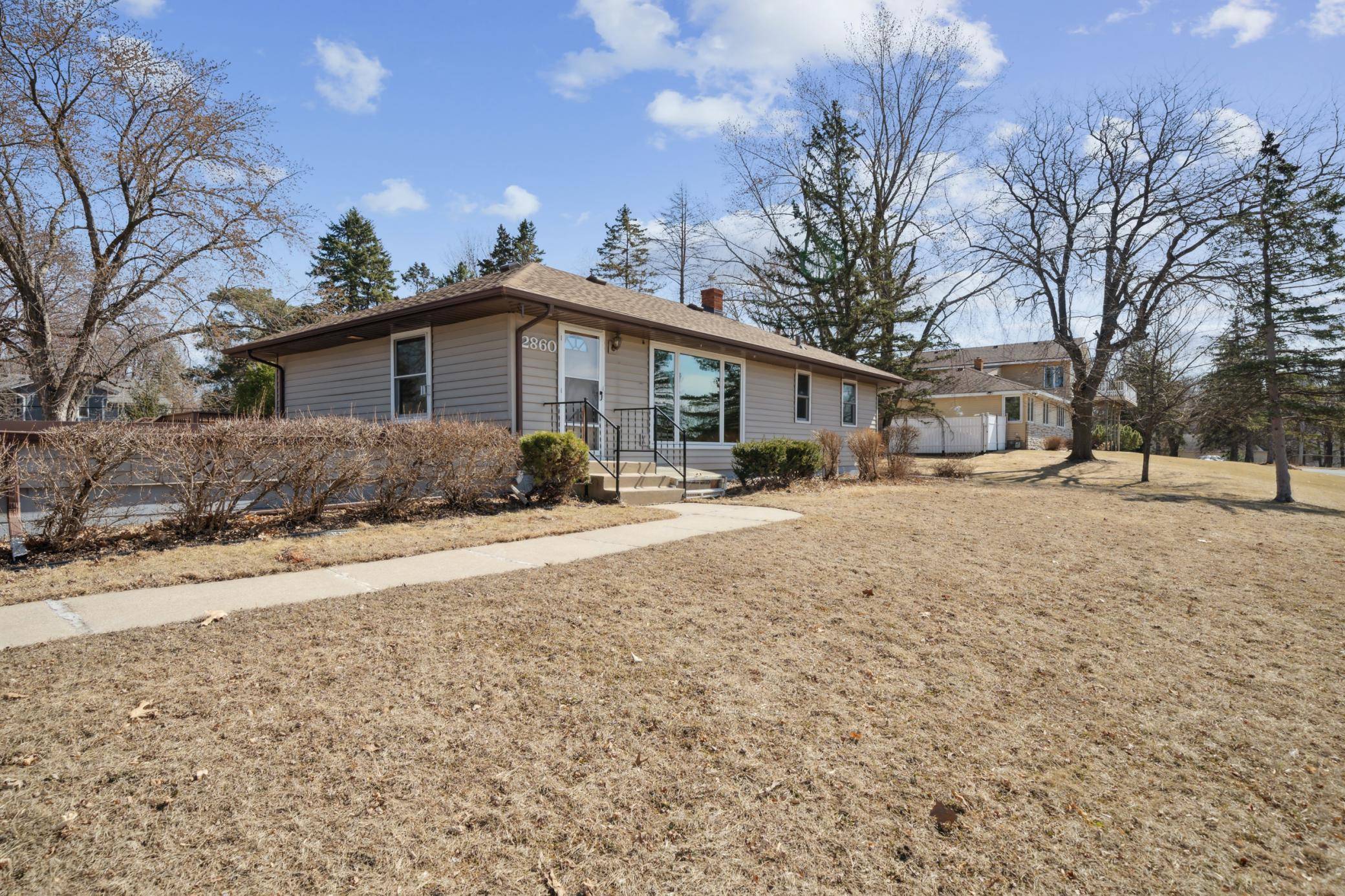 Eagan, MN 55121,2860 Highview TER