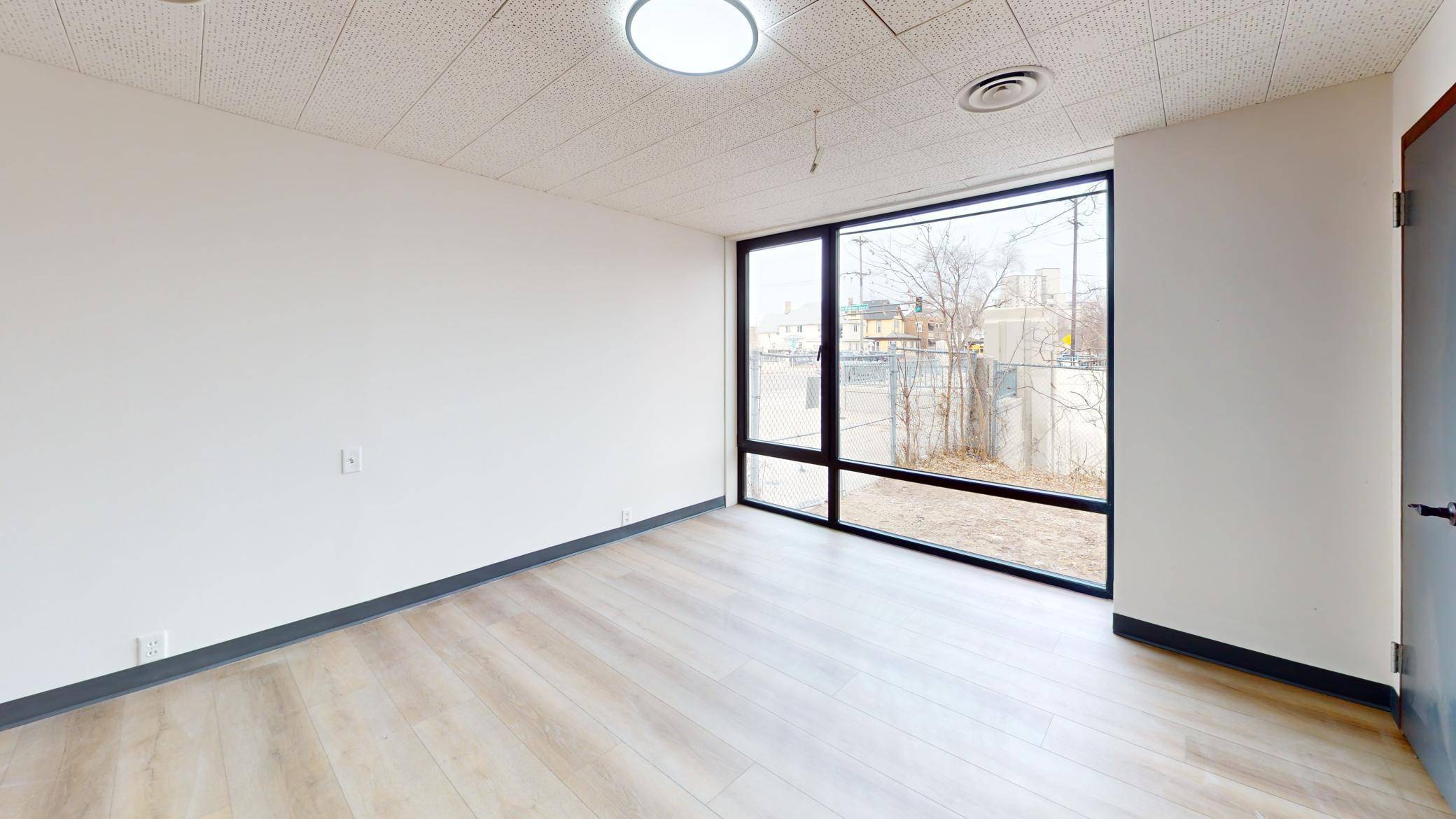 Minneapolis, MN 55407,2853 Park AVE