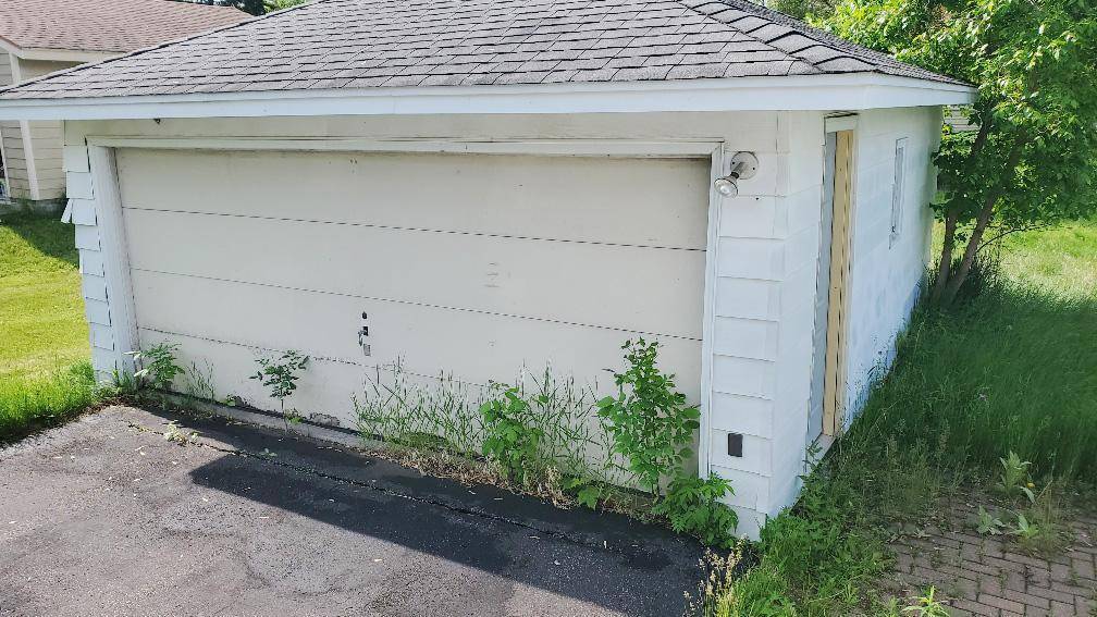 Duluth, MN 55811,48 E Buffalo ST