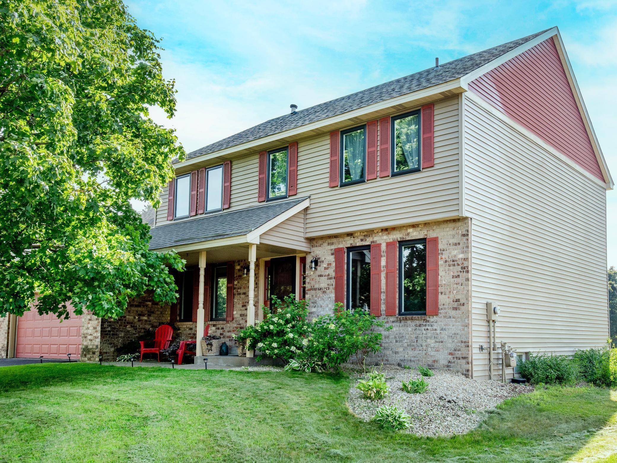 White Bear Twp, MN 55110,4116 Parkridge DR