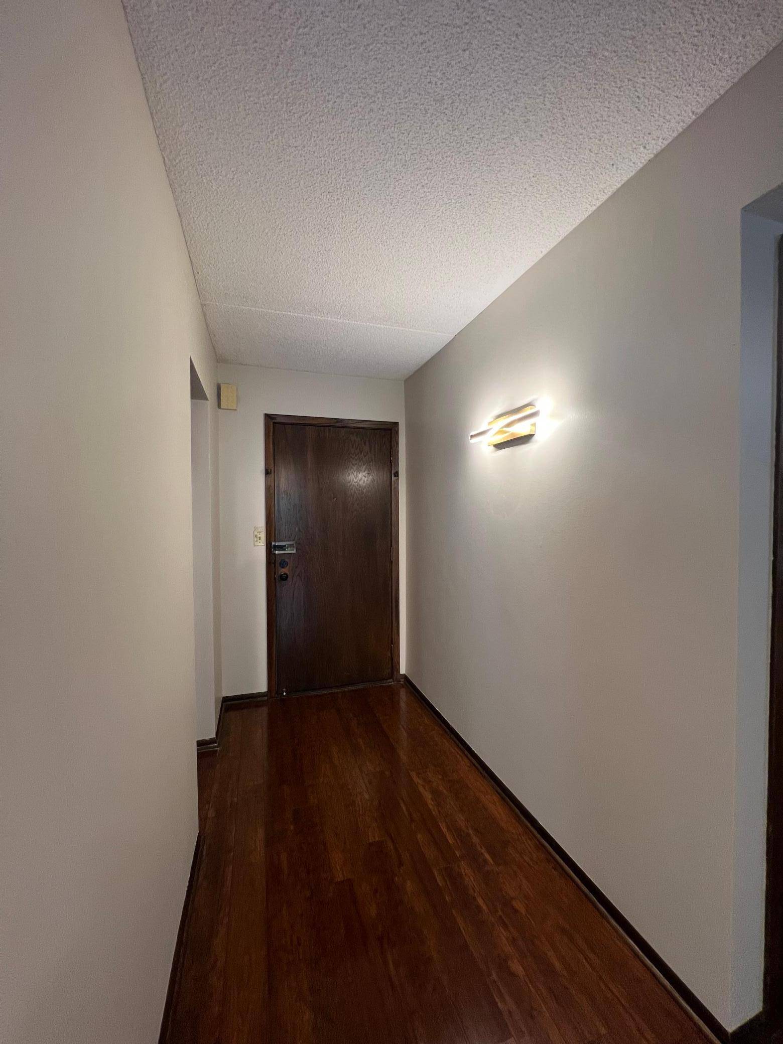 Maplewood, MN 55119,2485 Londin LN E #418