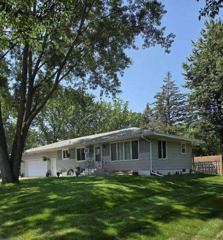 Saint Cloud, MN 56301,1517 Oak Grove RD SW