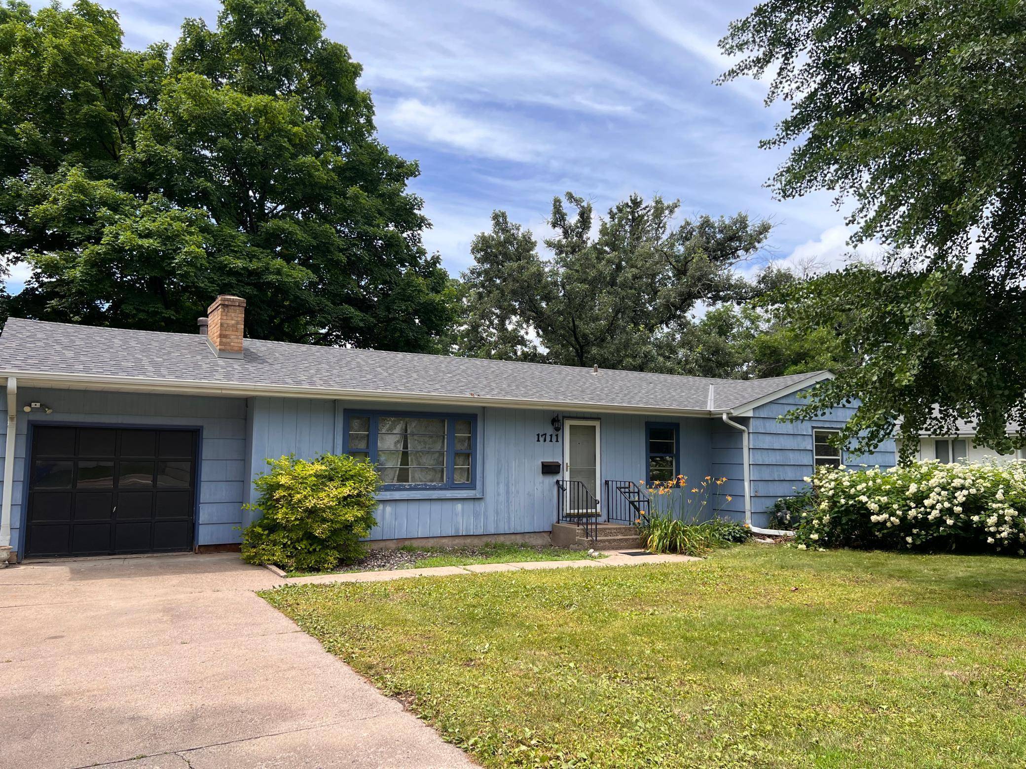 Golden Valley, MN 55427,1711 Winnetka AVE N