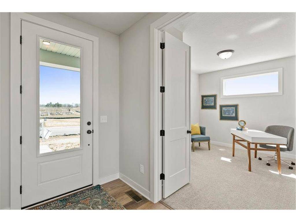 Woodbury, MN 55129,4048 Arbor DR