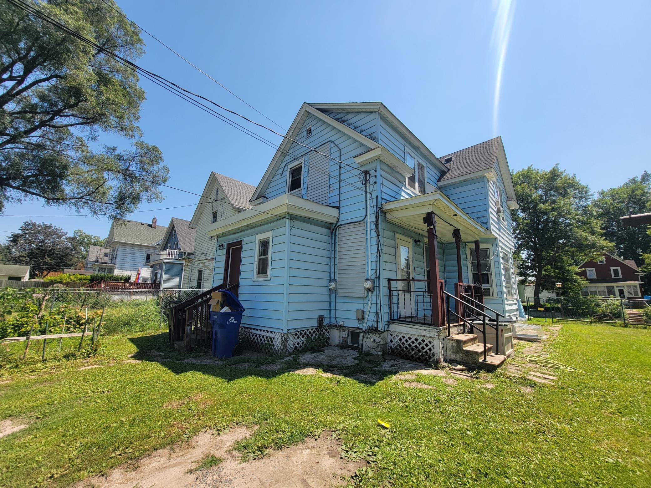 Saint Paul, MN 55106,1091 Minnehaha AVE E