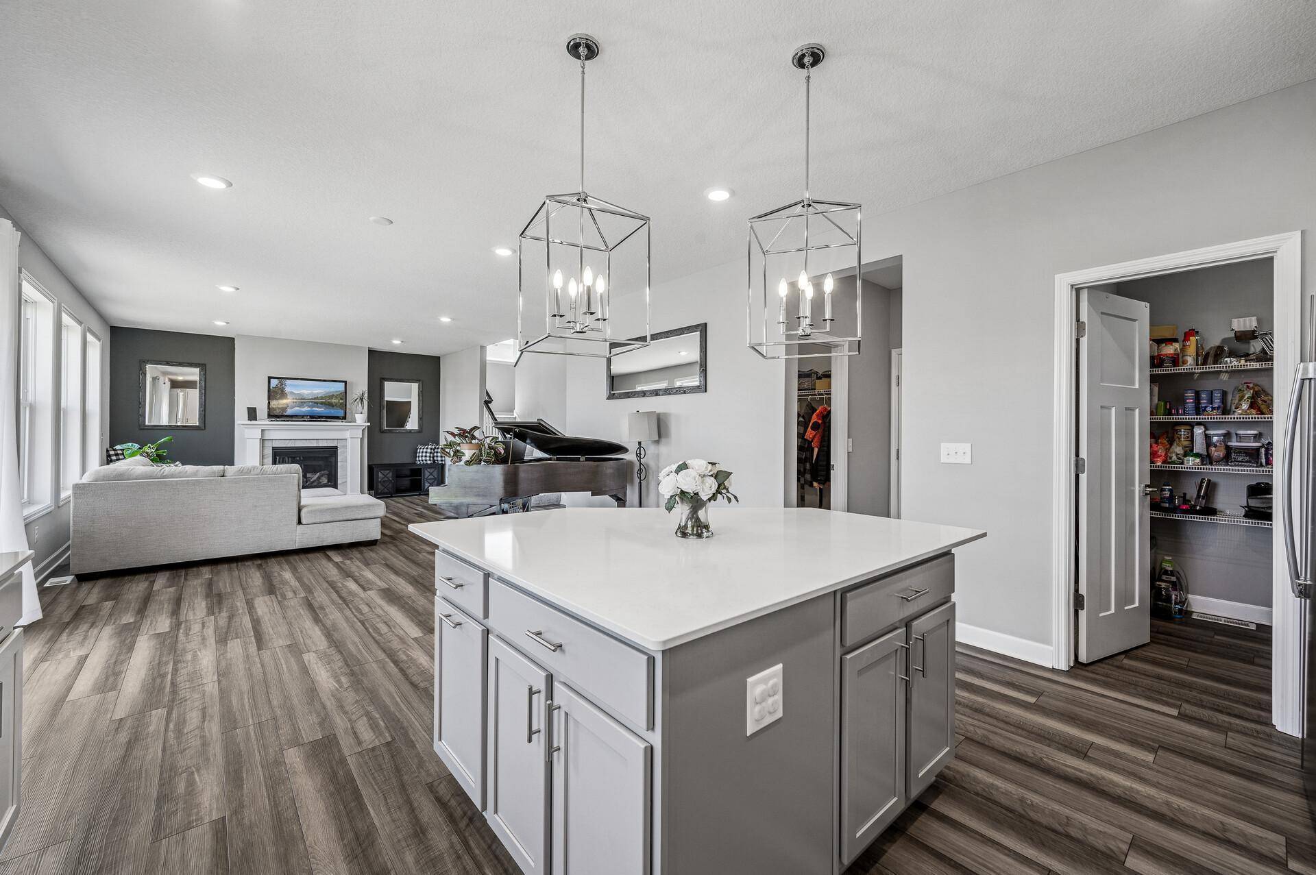 Delano, MN 55328,104 Hummingbird WAY