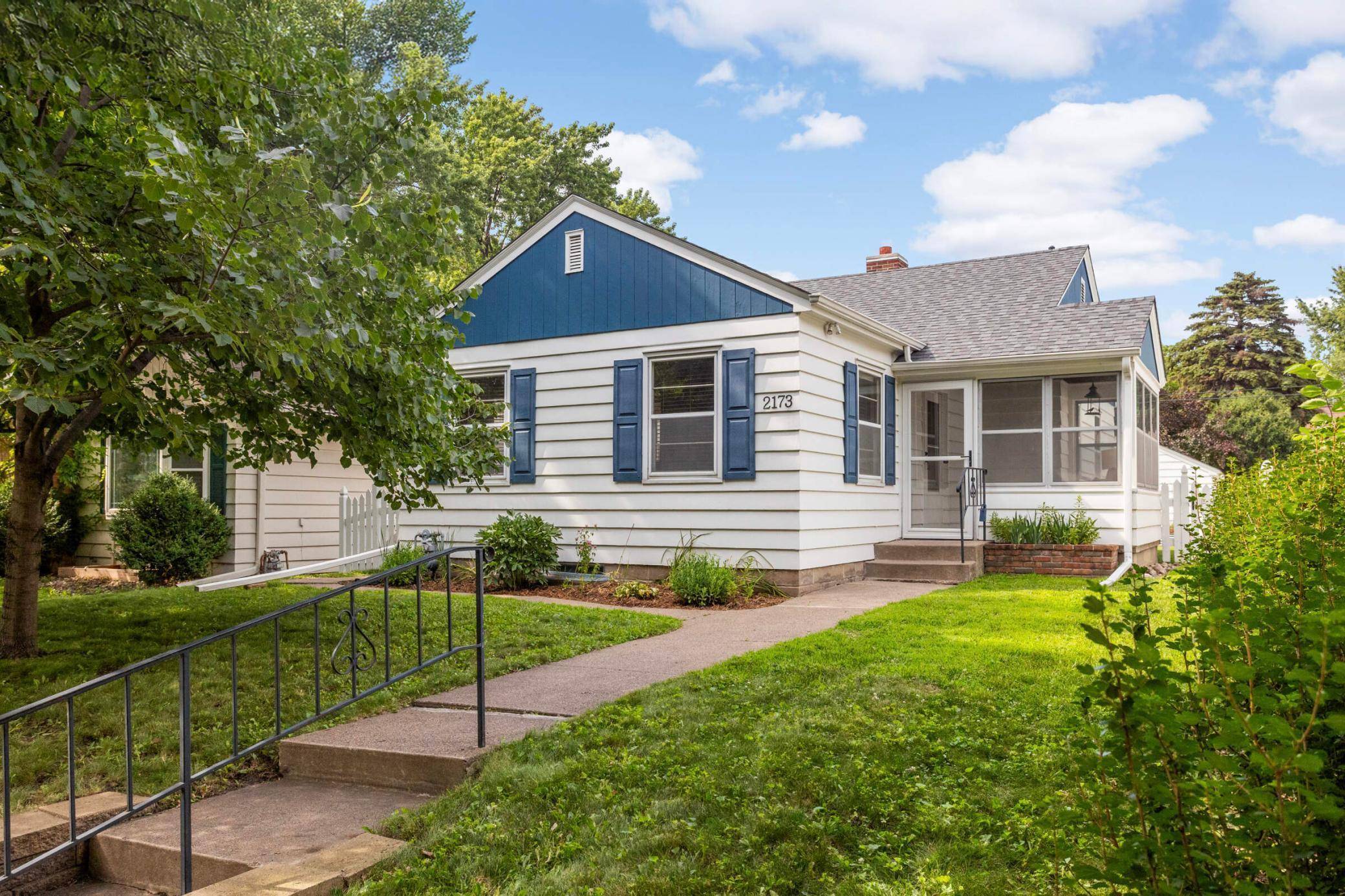Saint Paul, MN 55116,2173 Scheffer AVE