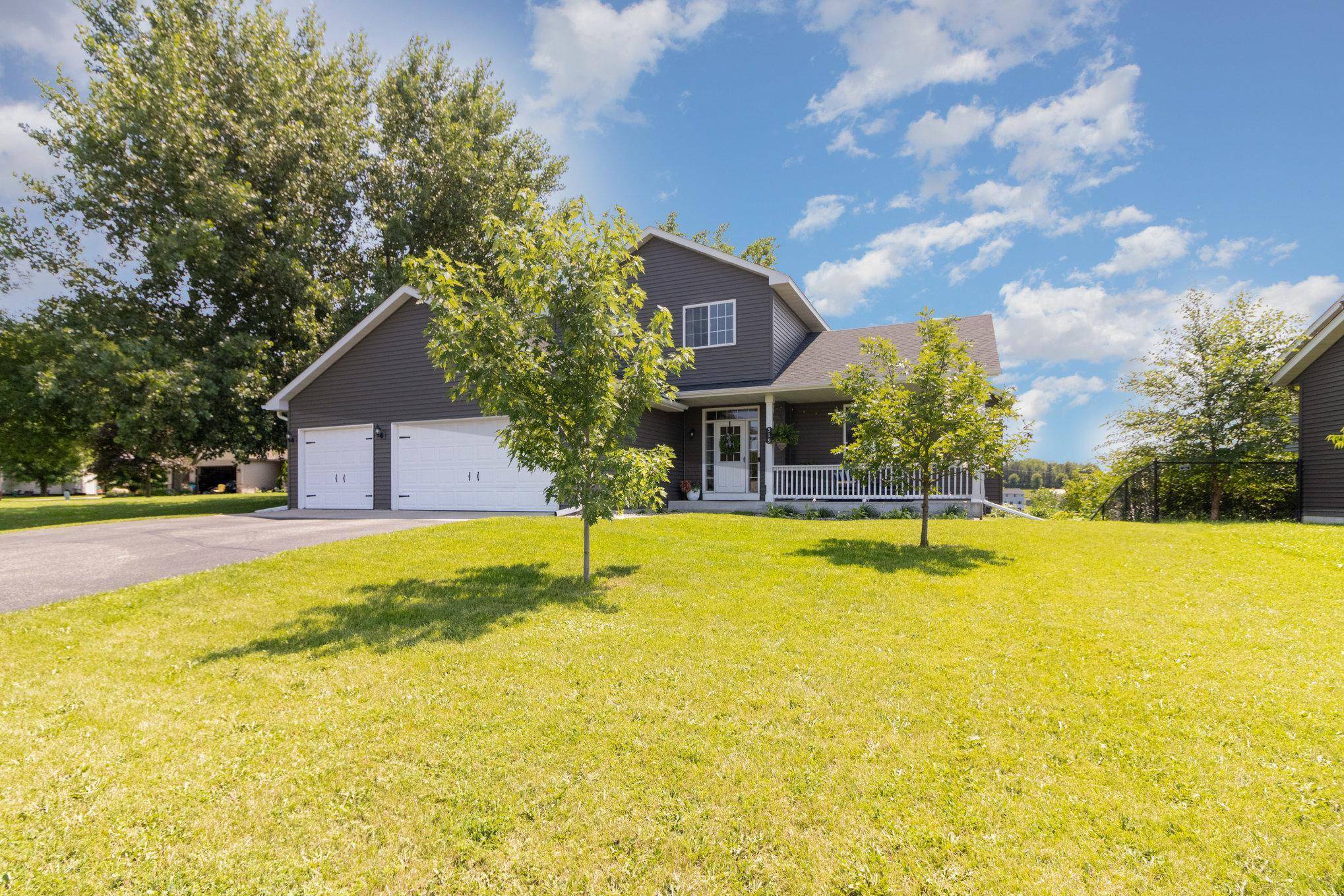 Lonsdale, MN 55046,519 Florida ST SW