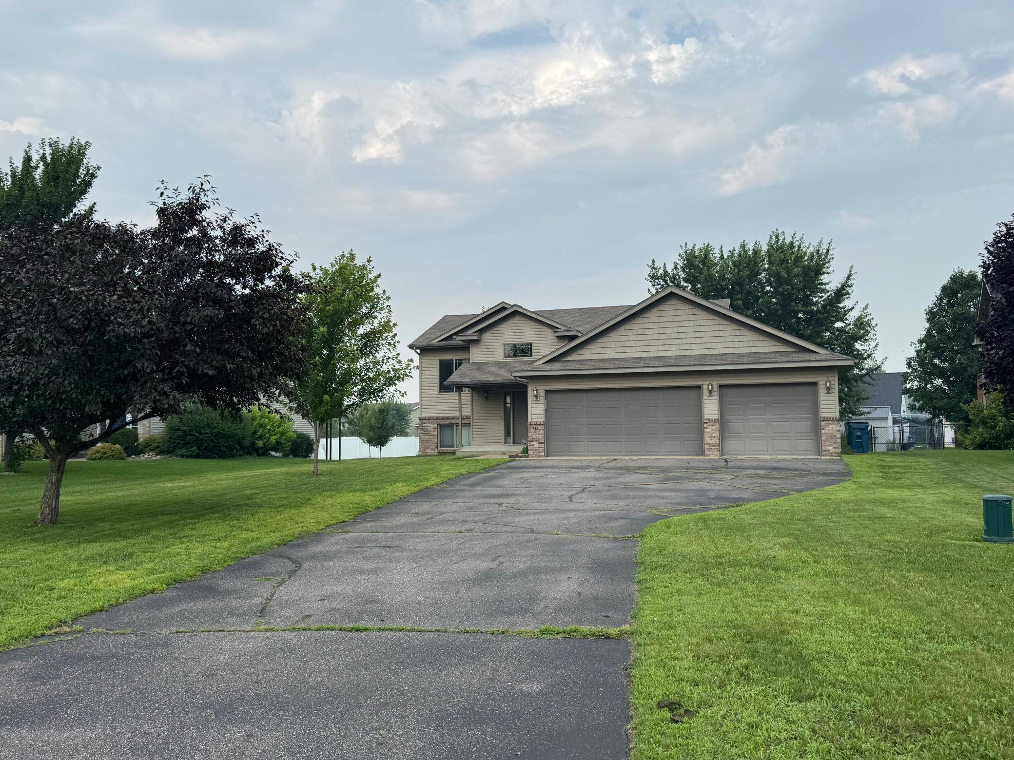 Saint Joseph, MN 56374,532 Elena LN