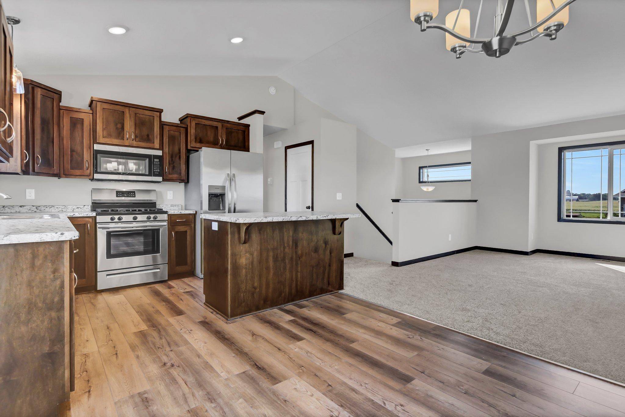 Saint Augusta, MN 56301,2452 Jewel ST