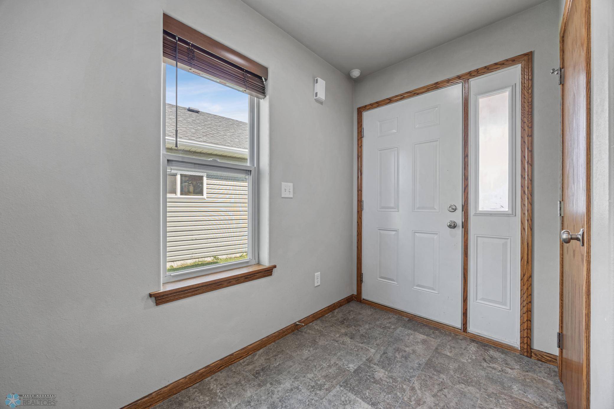 Fargo, ND 58104,5997 58th AVE S