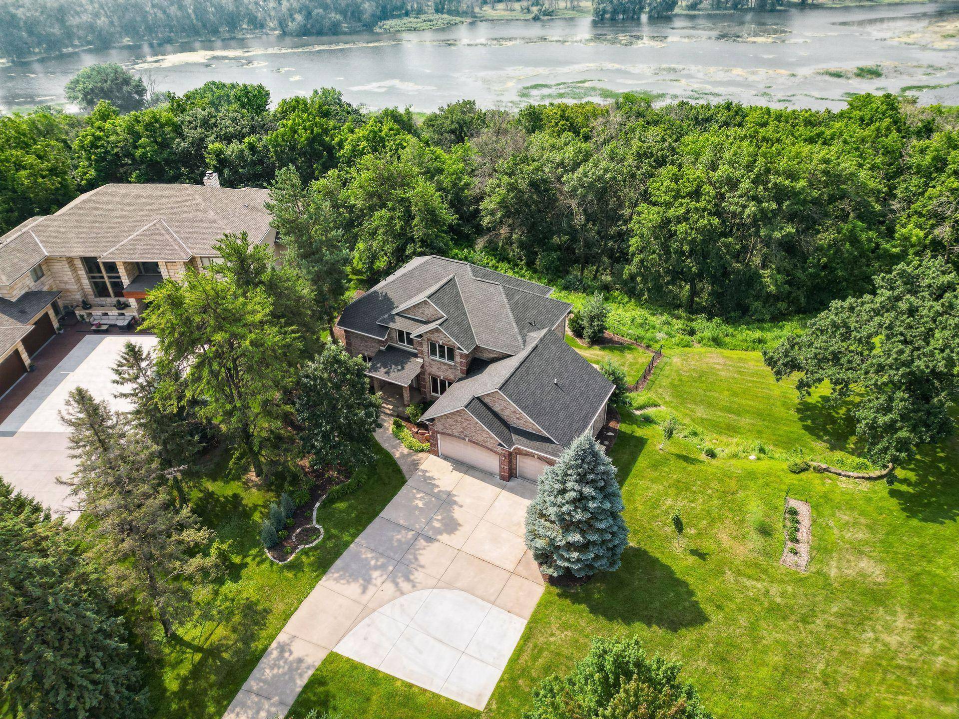 Bloomington, MN 55437,4301 Overlook DR