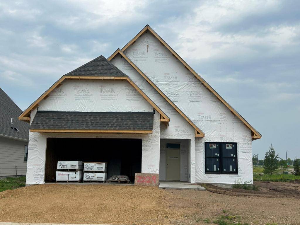 Hudson, WI 54016,2473 Sharon LN