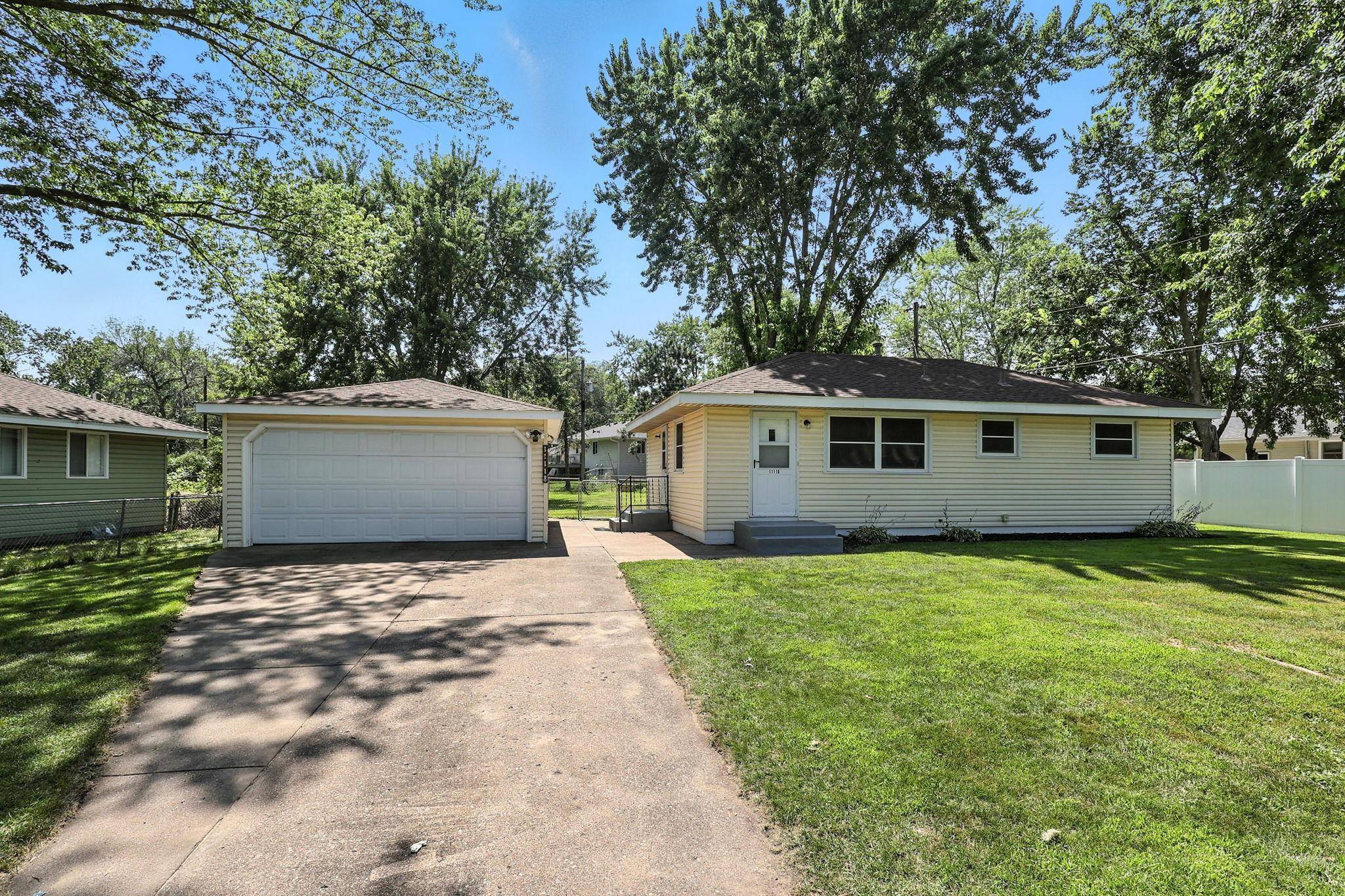 Blaine, MN 55434,11118 Quincy BLVD NE