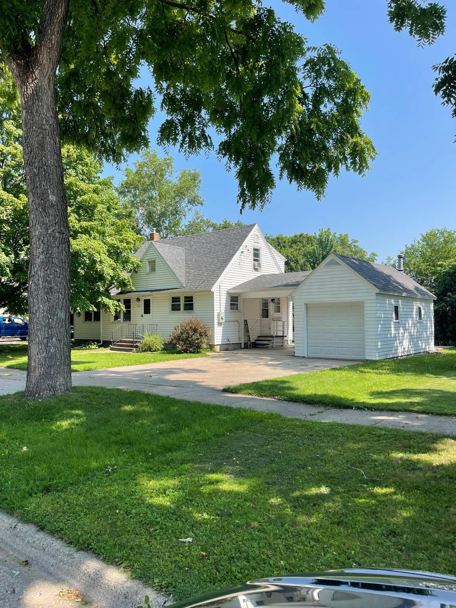 Lake City, MN 55041,715 S Garden ST