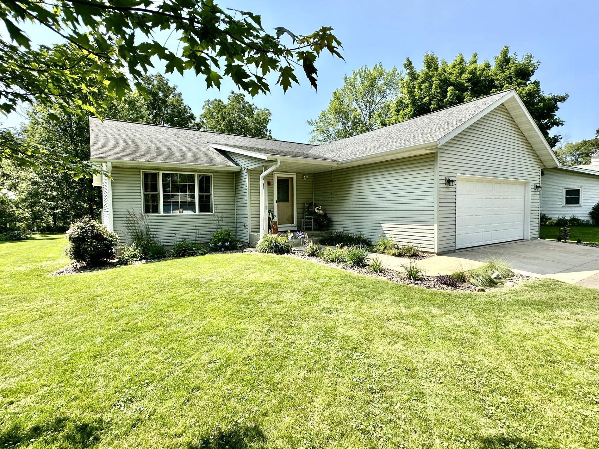 Colfax, WI 54730,811 Riverview AVE