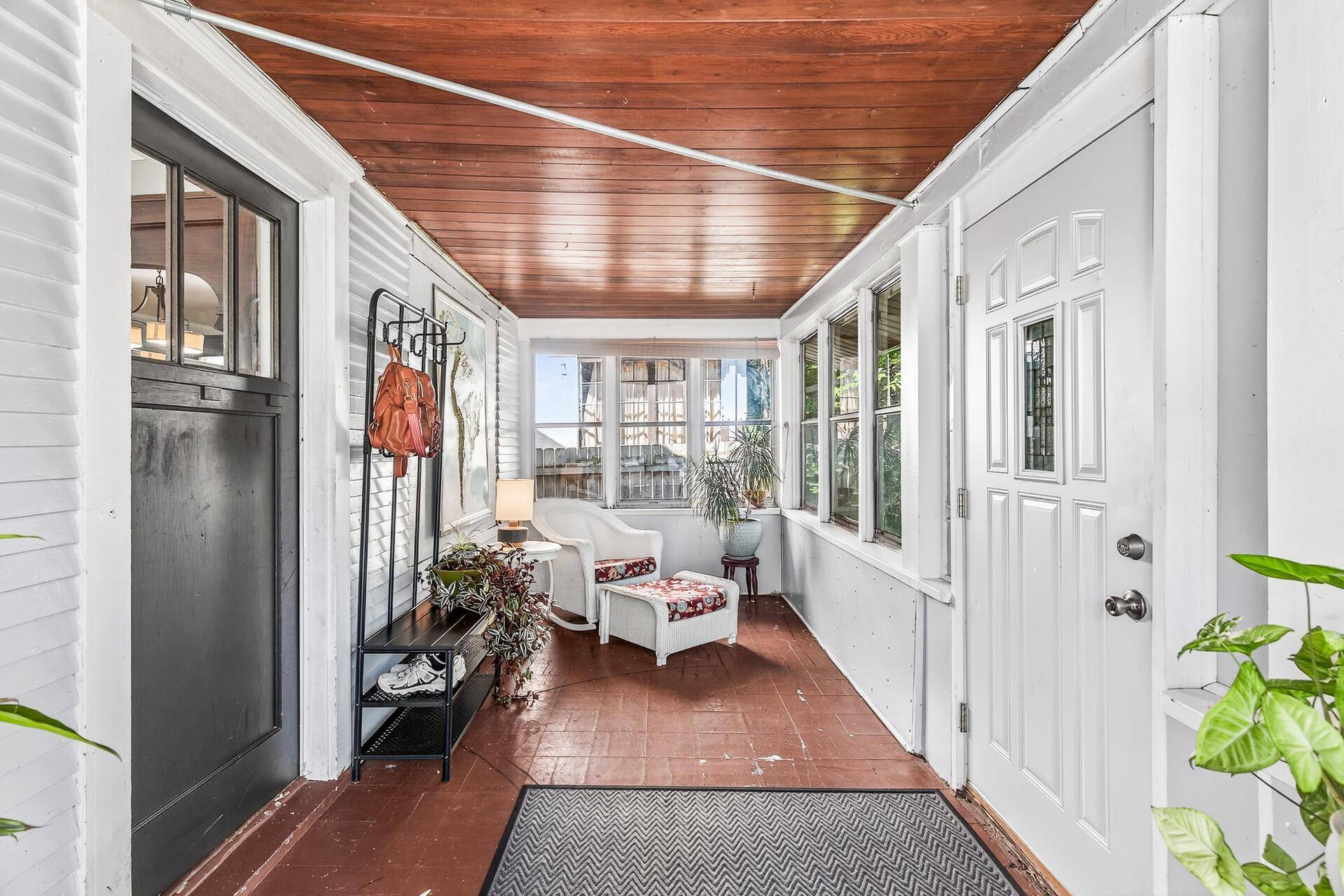 Saint Paul, MN 55106,1160 Maryland AVE E