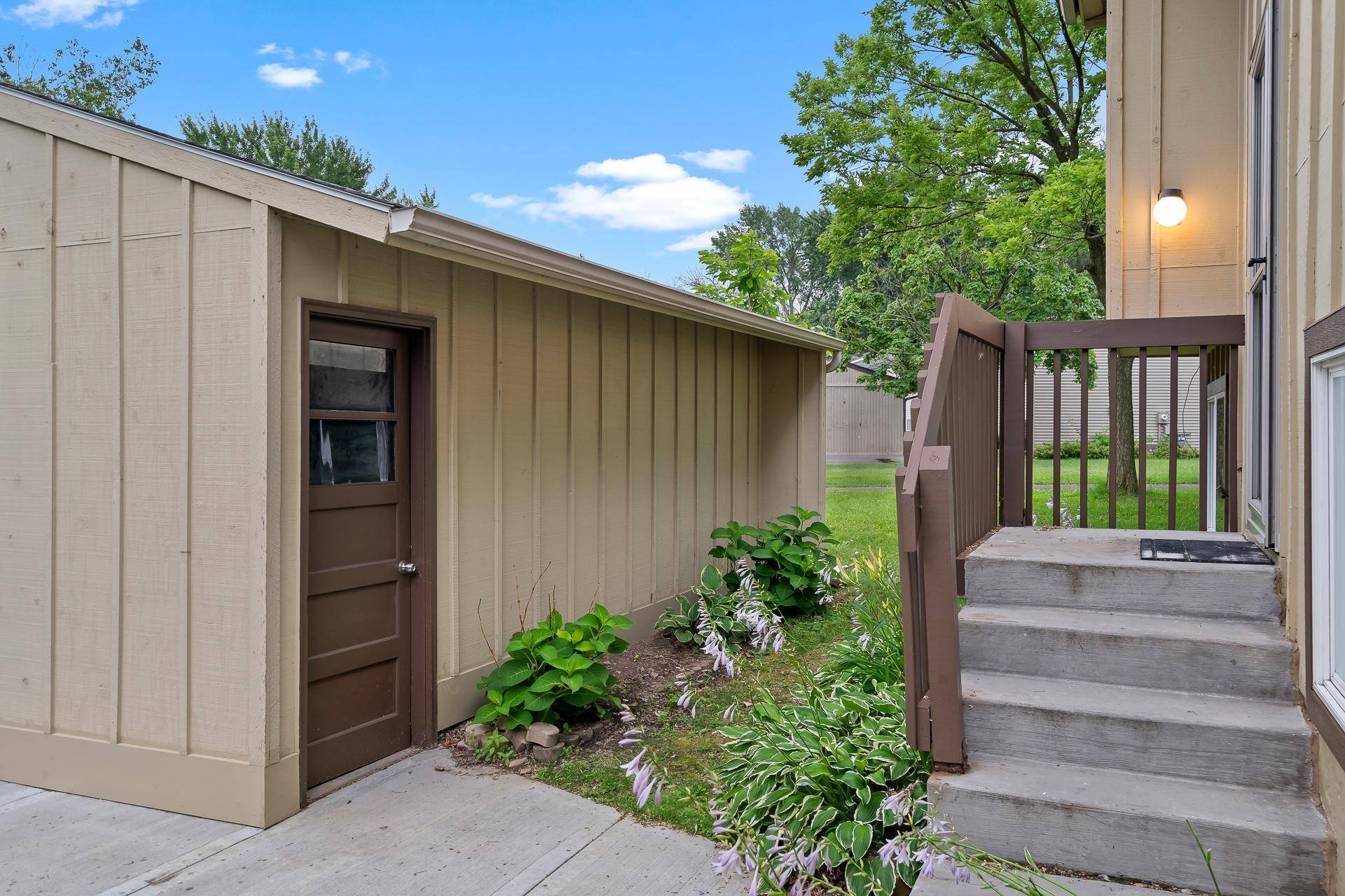 Woodbury, MN 55125,7813 Rimbley RD