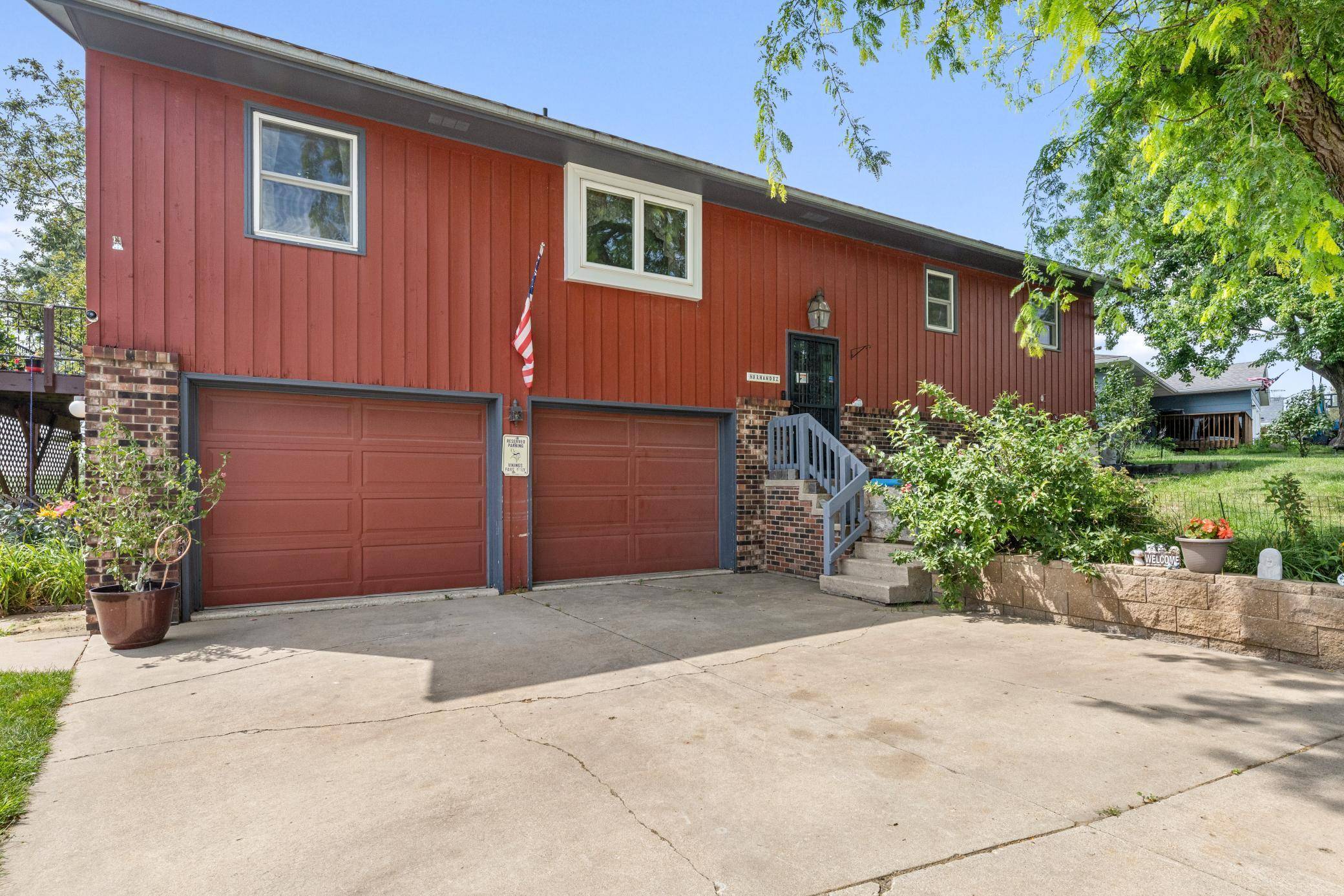 Plainview, MN 55964,310 9th ST NW