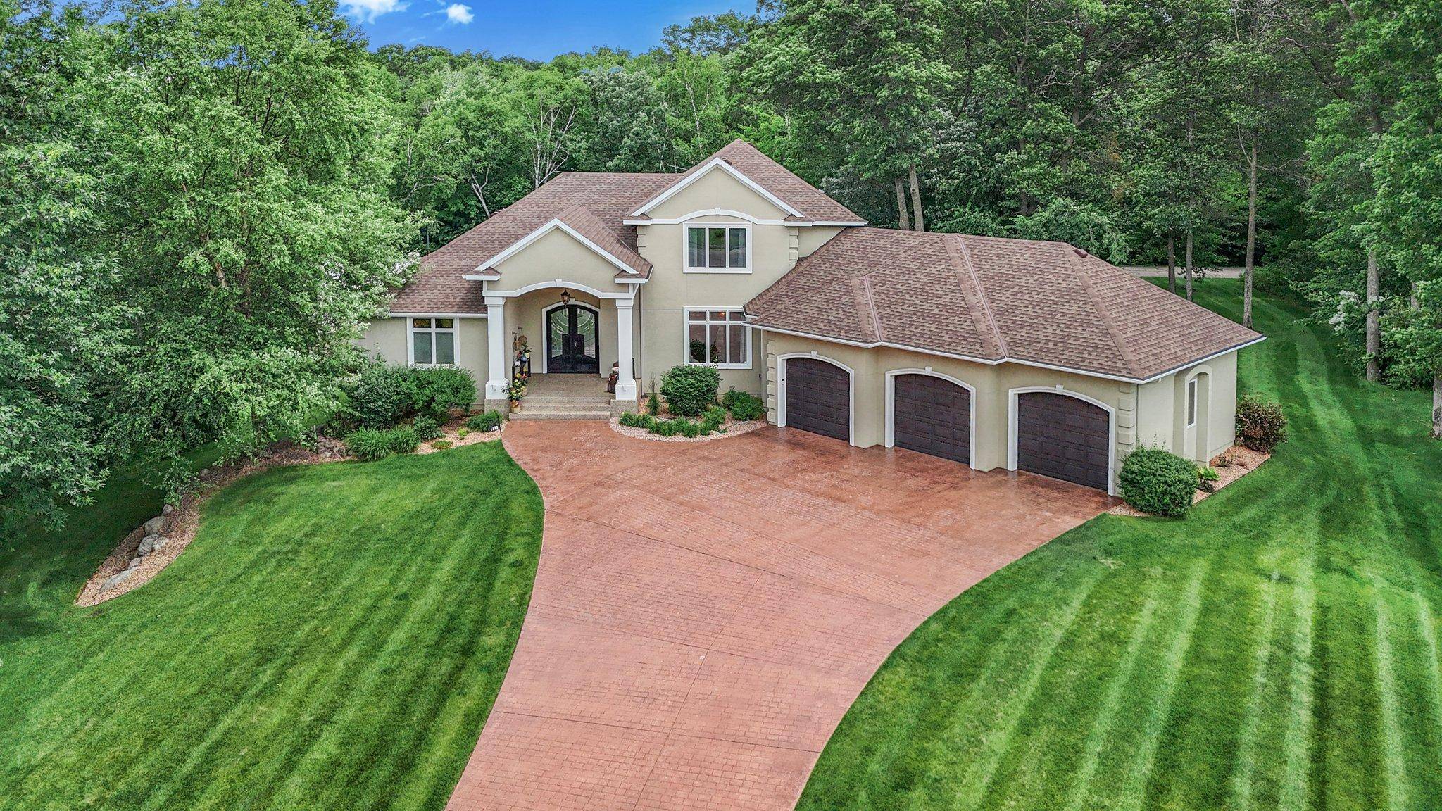 Sartell, MN 56377,1590 Blackberry CT