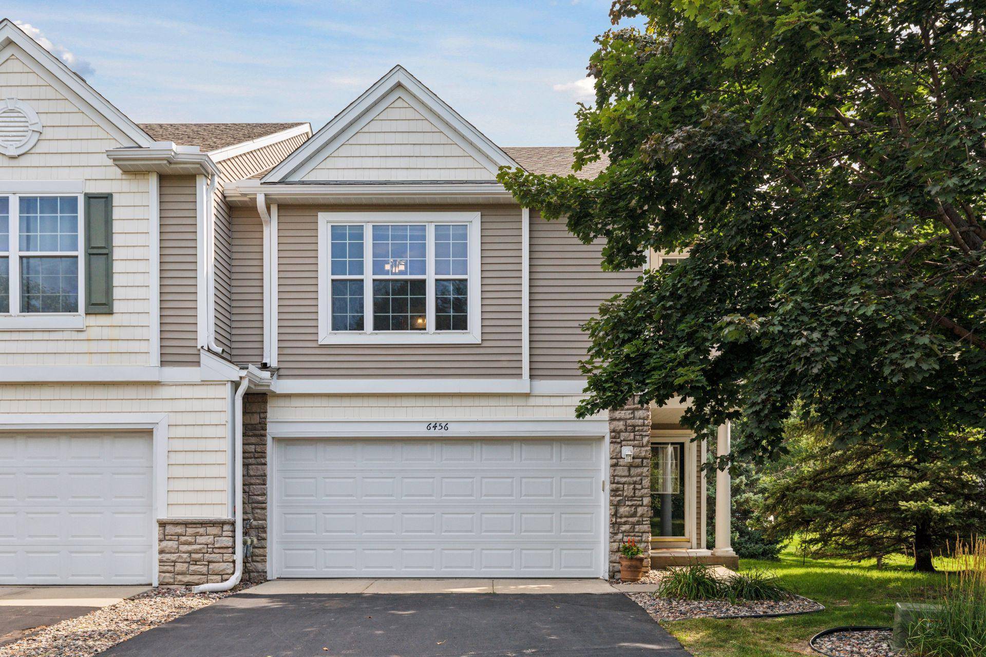 Apple Valley, MN 55124,6456 157th ST W