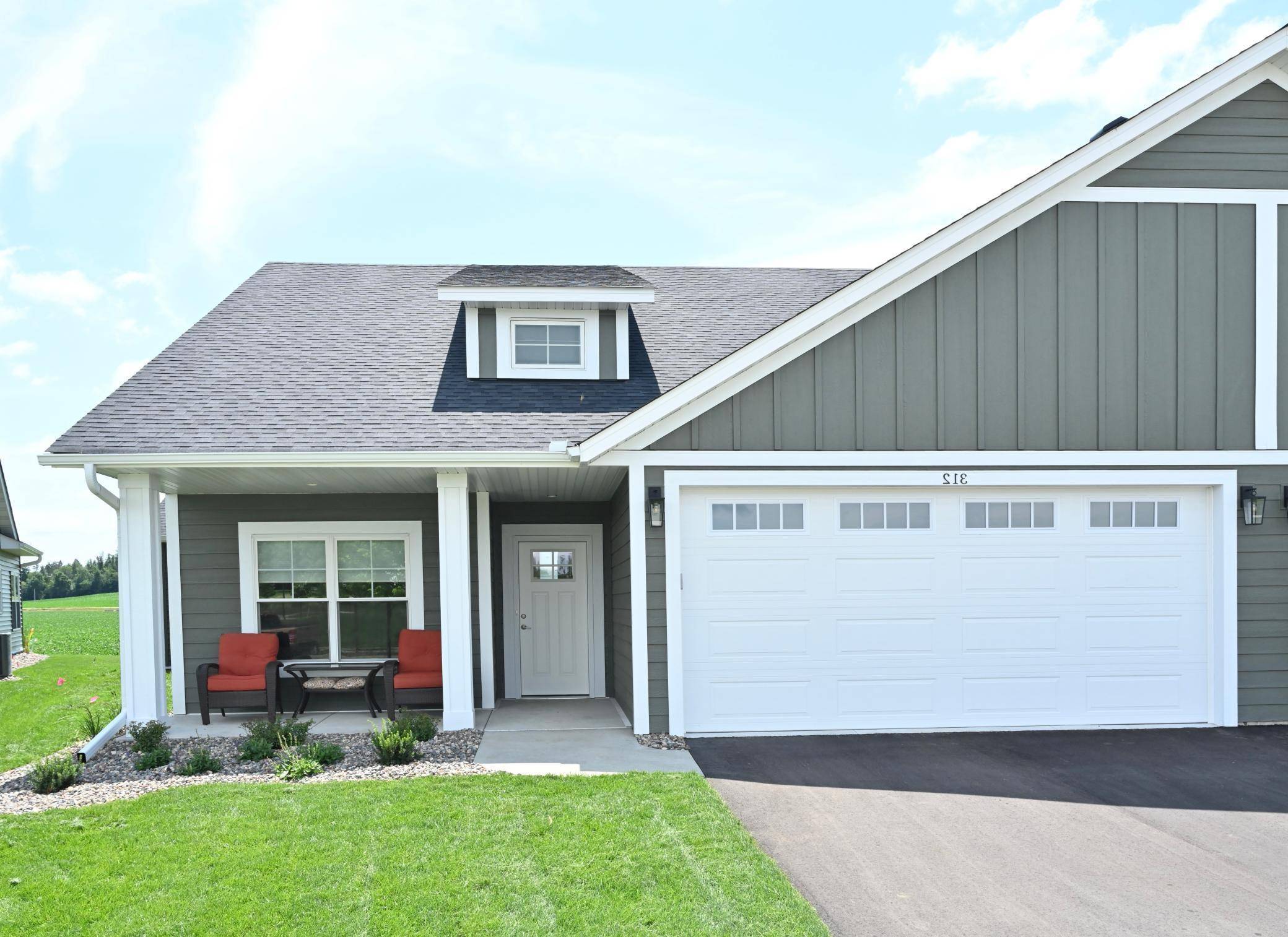 Northfield, MN 55057,402 Ford ST E