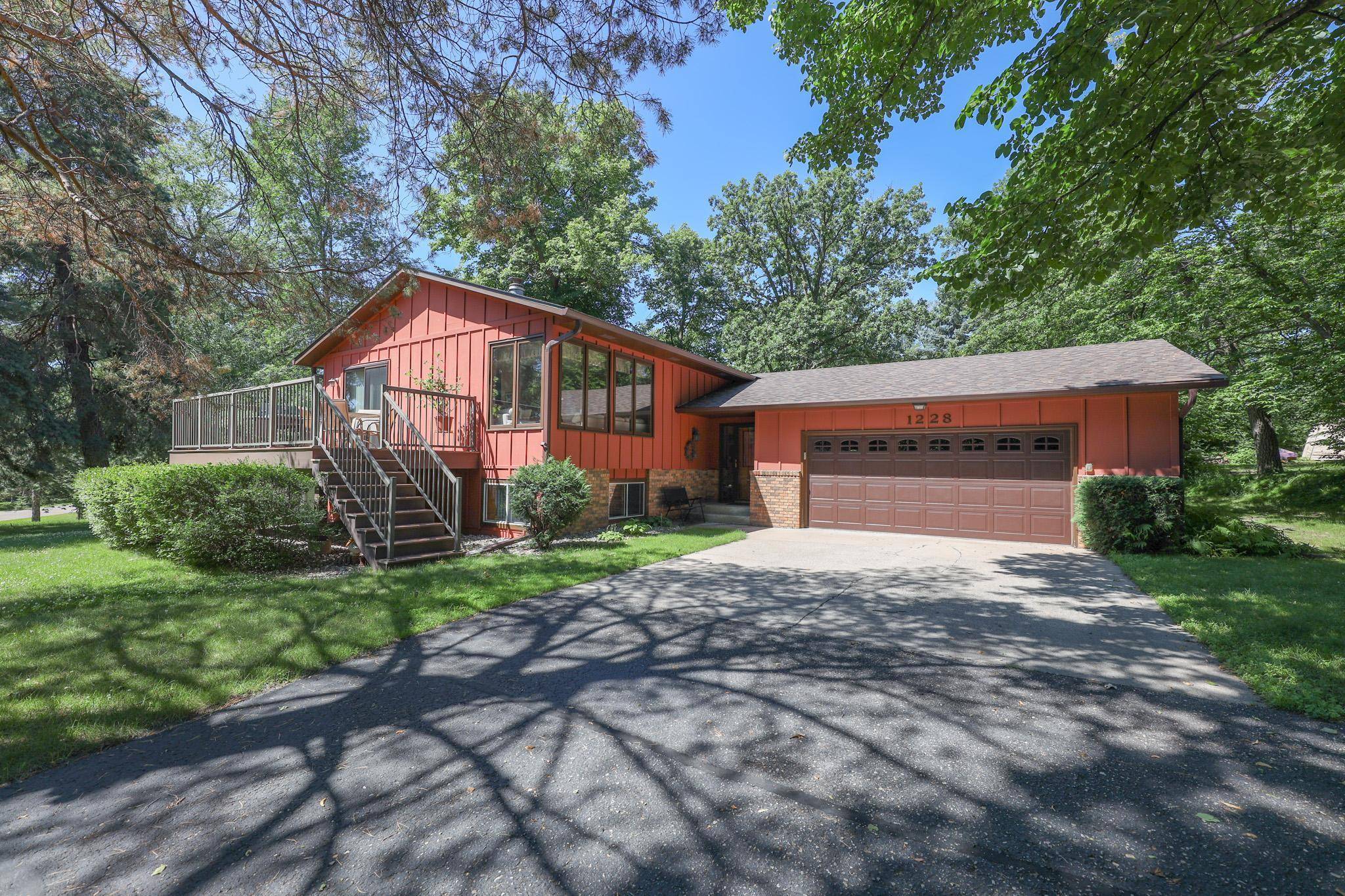 Alexandria, MN 56308,1228 Melody LN
