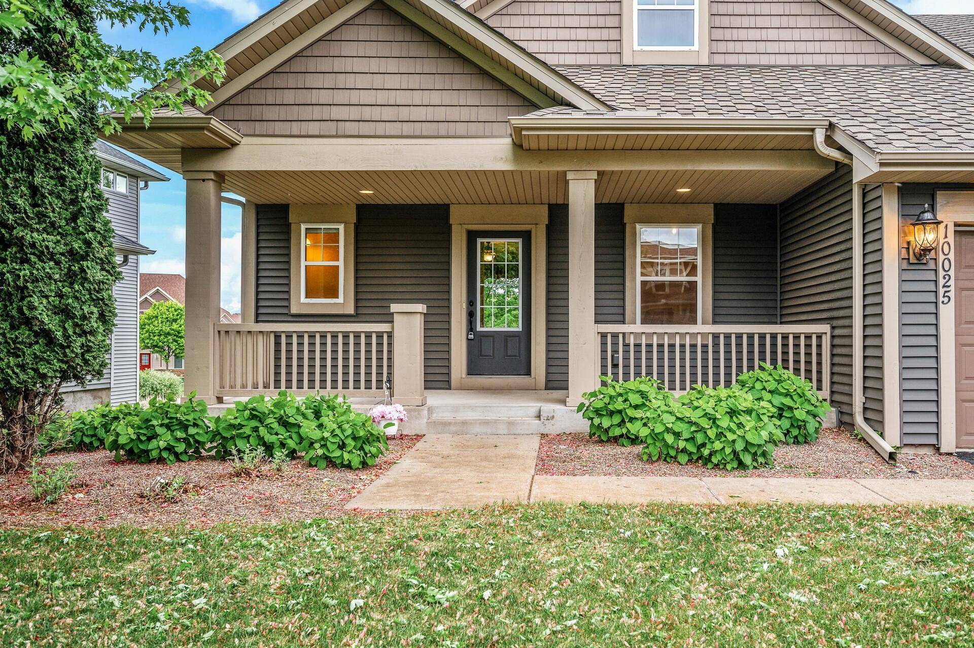 Brooklyn Park, MN 55443,10025 Toledo DR N
