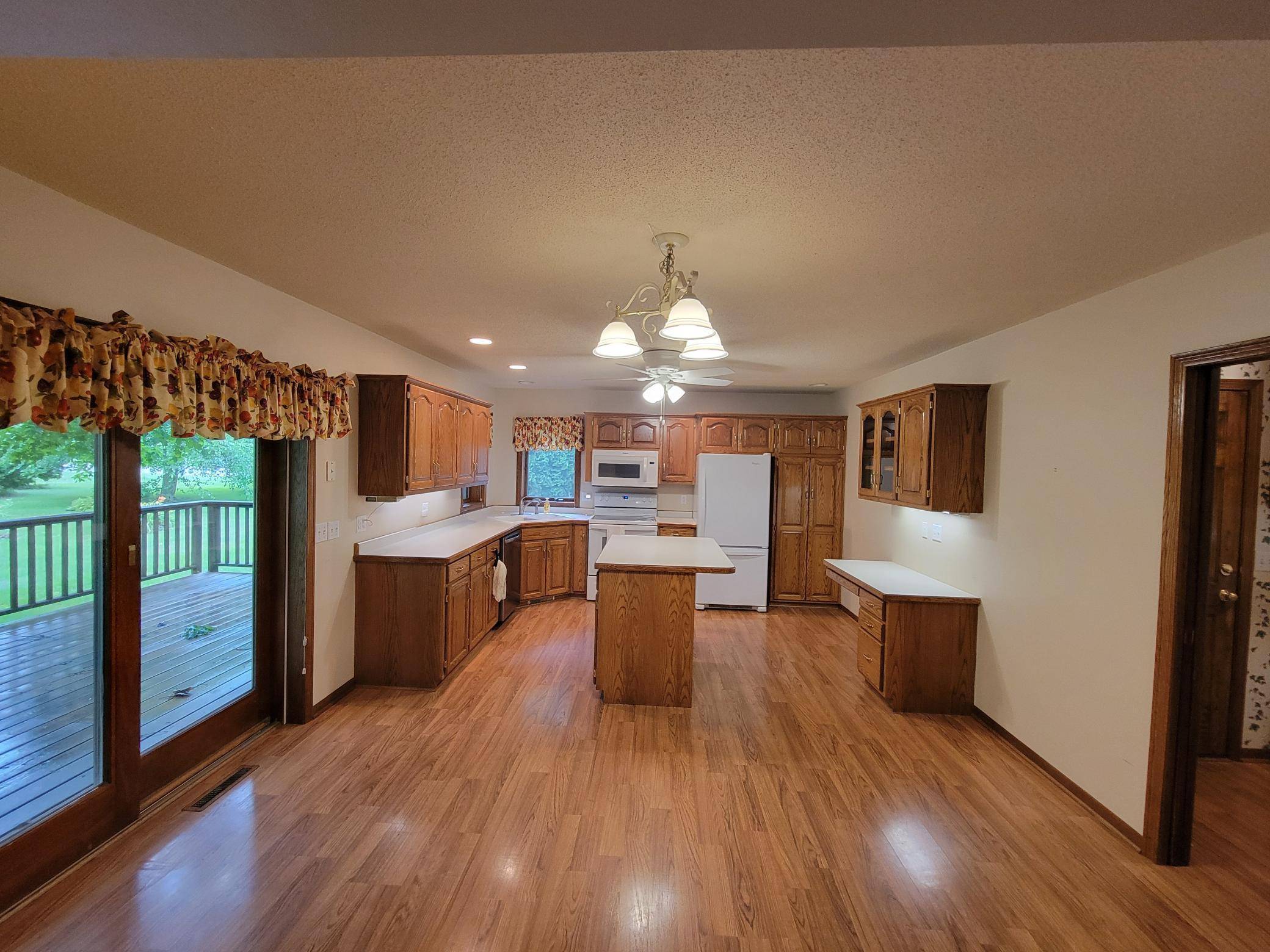 Waite Park, MN 56387,715 2nd AVE S