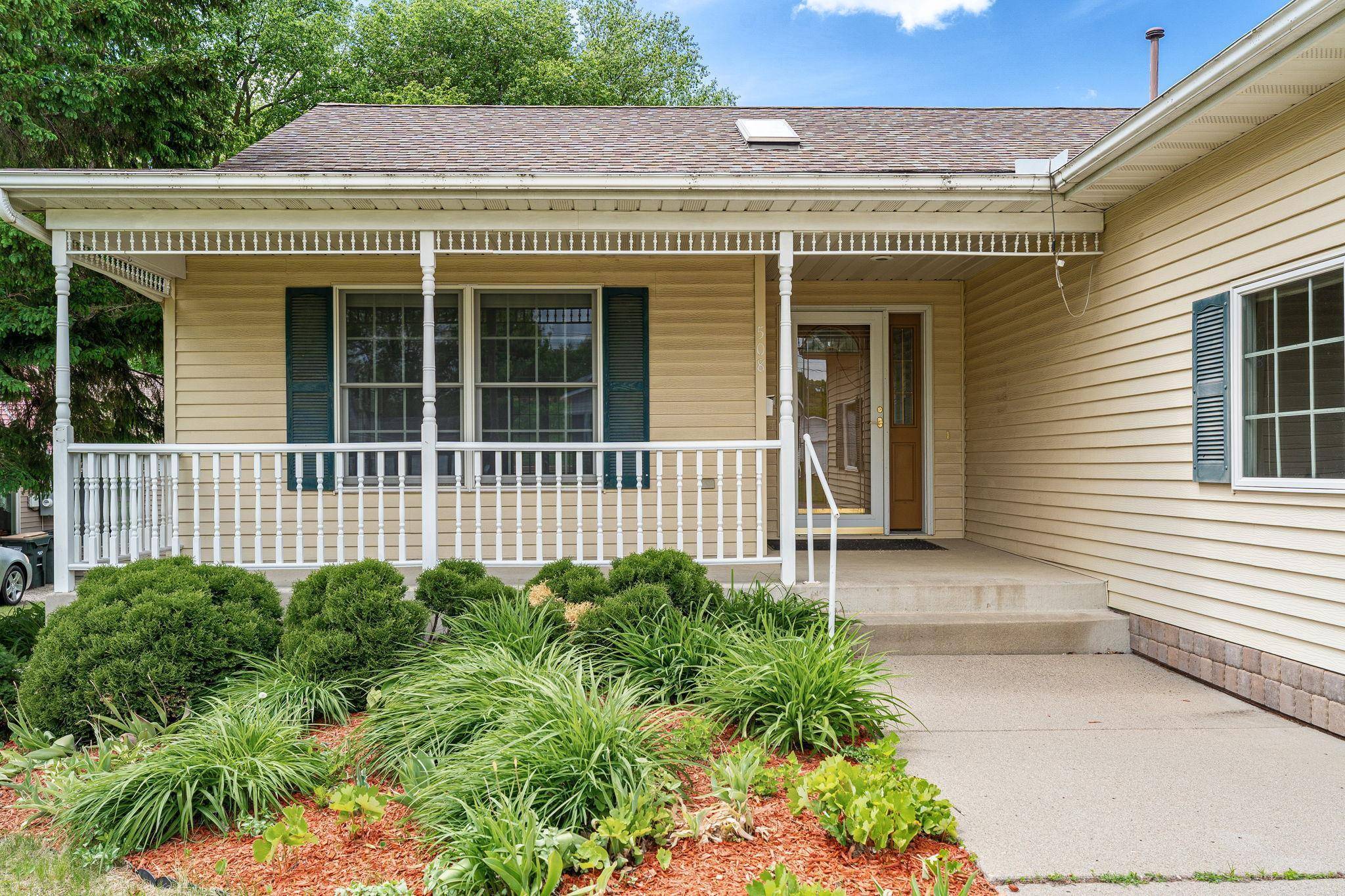 Waterville, MN 56096,508 6th ST S