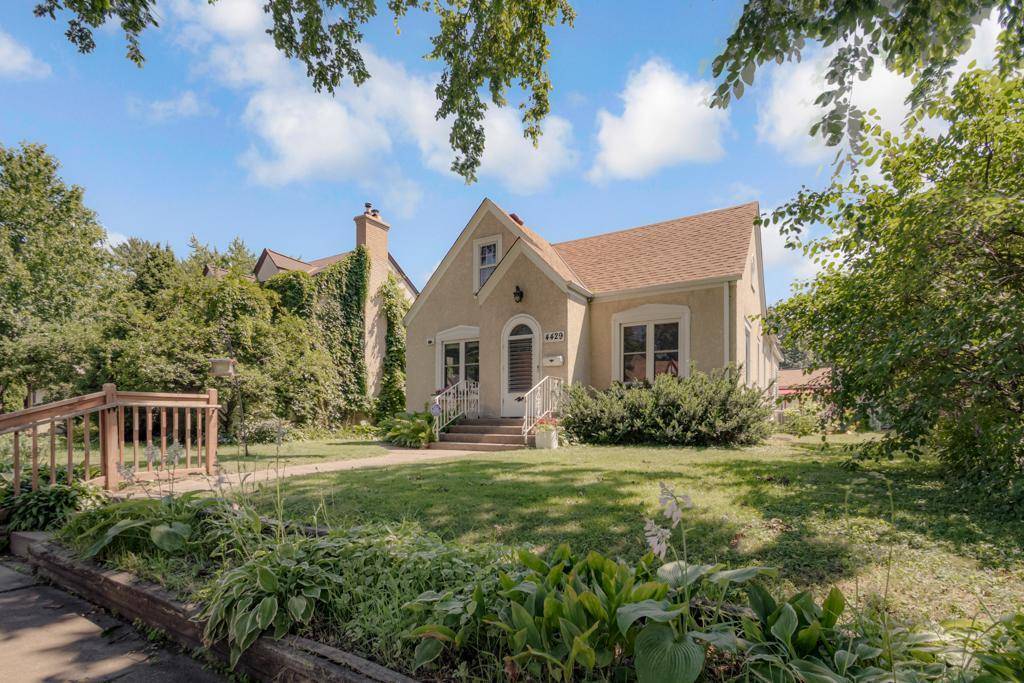 Minneapolis, MN 55406,4429 34th AVE S