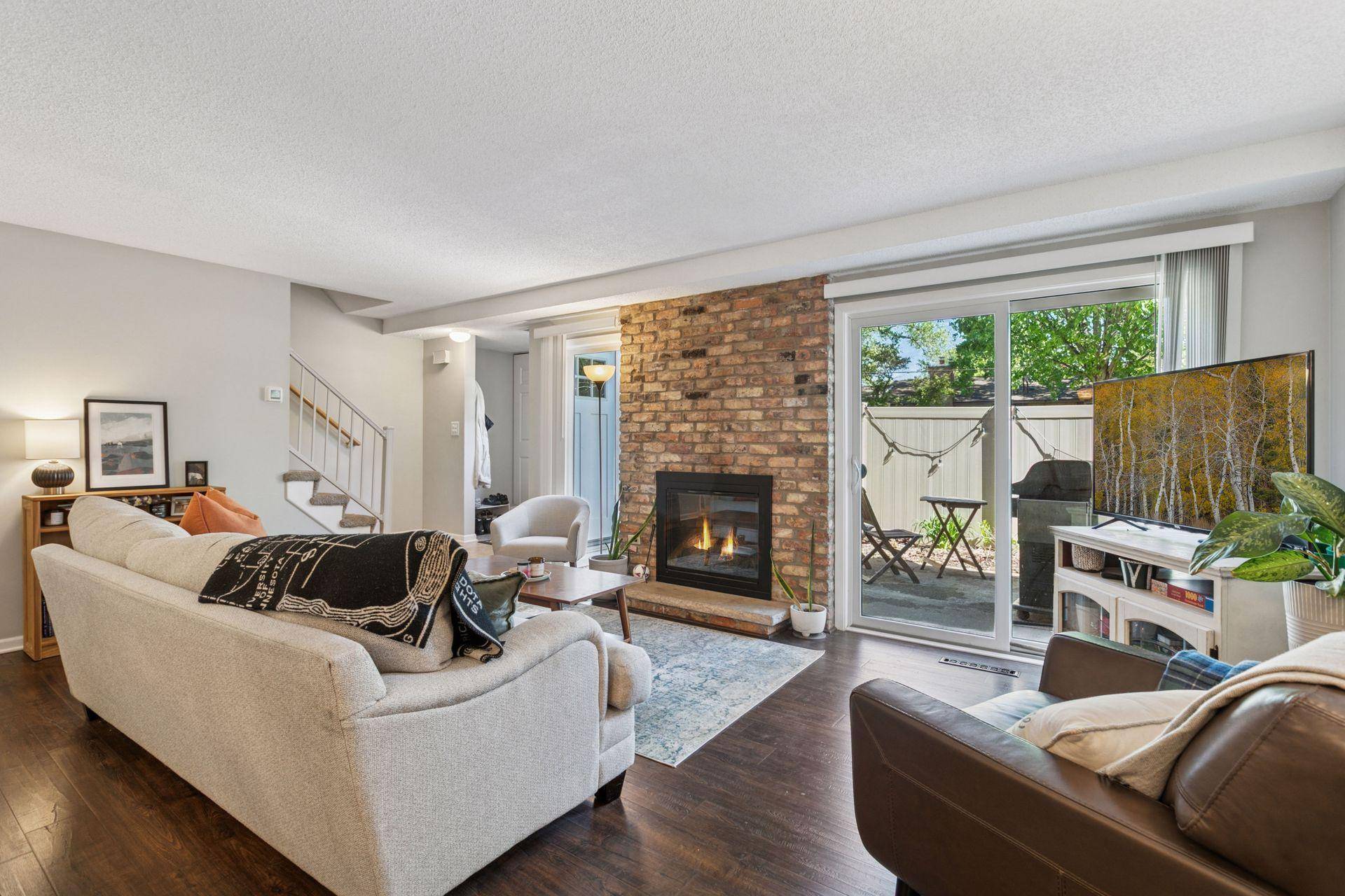 Saint Louis Park, MN 55416,4441 Cedar Lake RD S