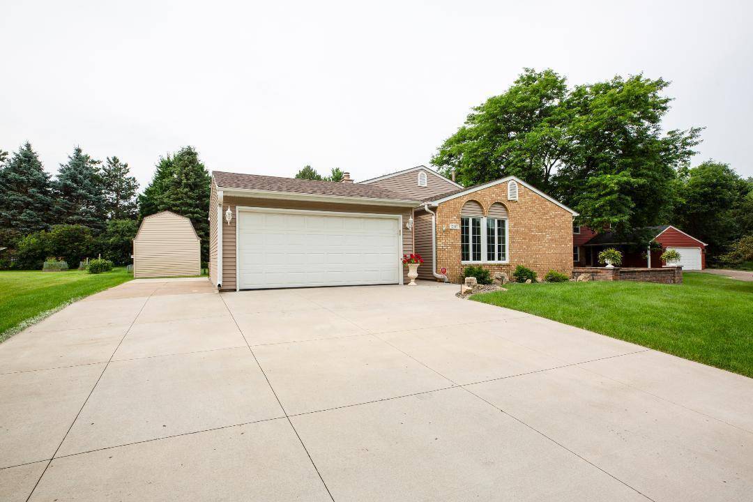 Plymouth, MN 55442,12115 50th AVE N