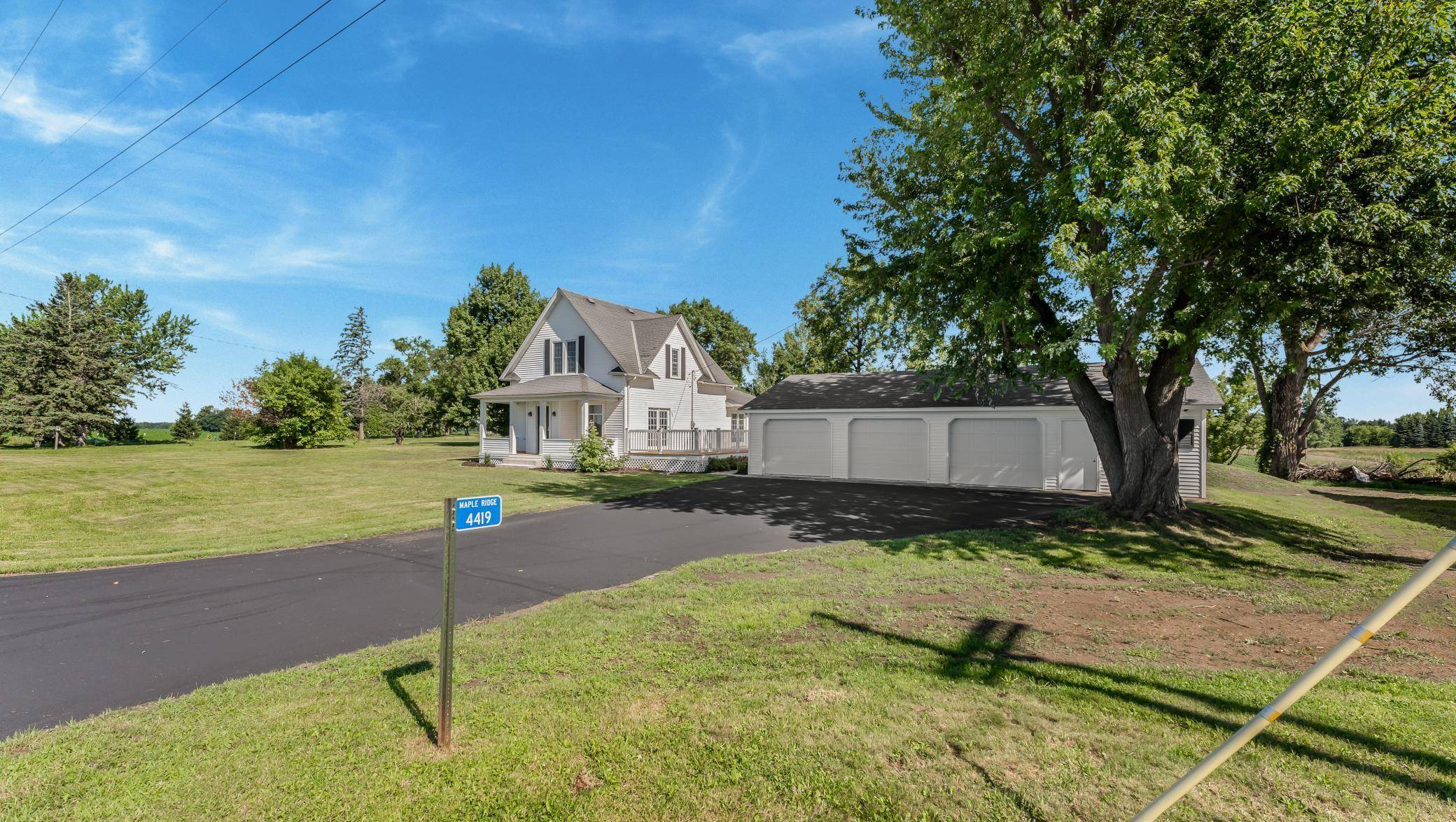 Braham, MN 55006,4419 409th AVE NW