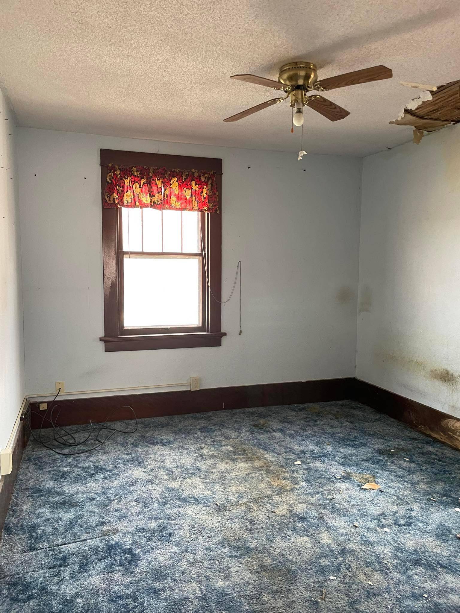 Albert Lea, MN 56007,607 W Clark ST