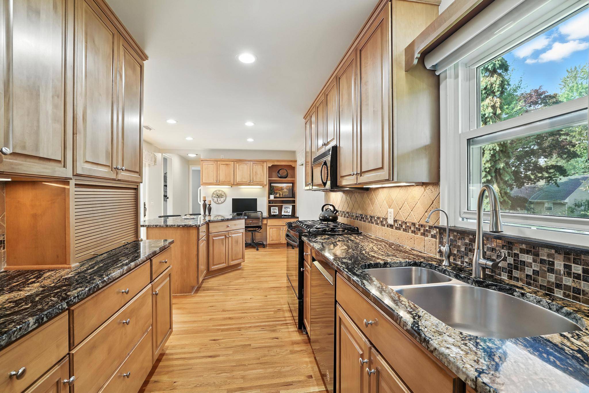 Saint Louis Park, MN 55426,8535 W 35th ST
