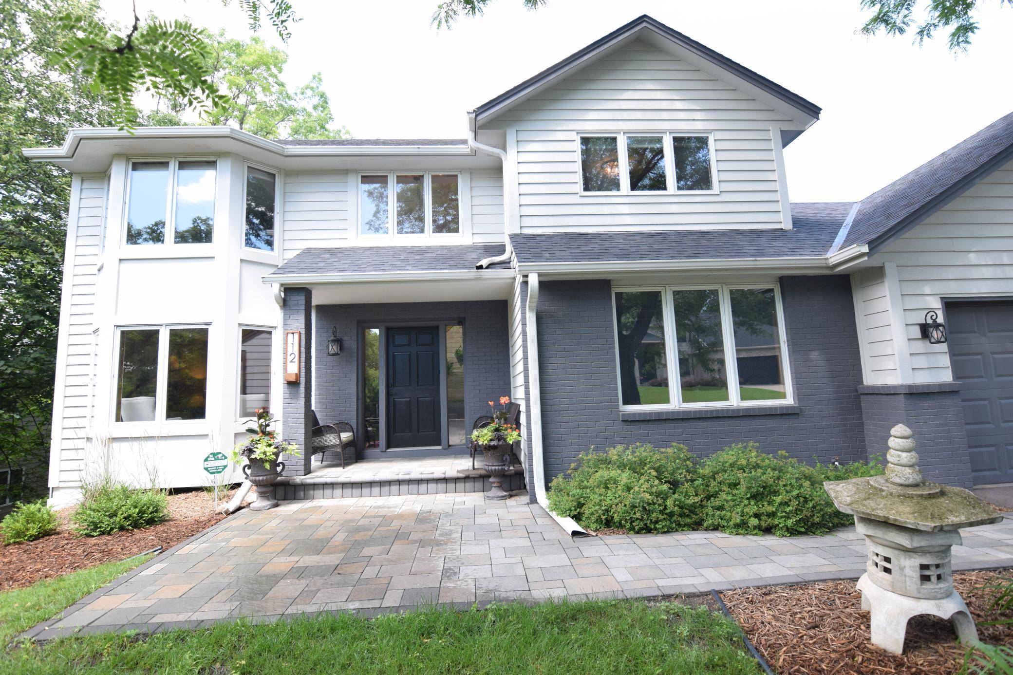 Burnsville, MN 55306,112 Innsbrook LN