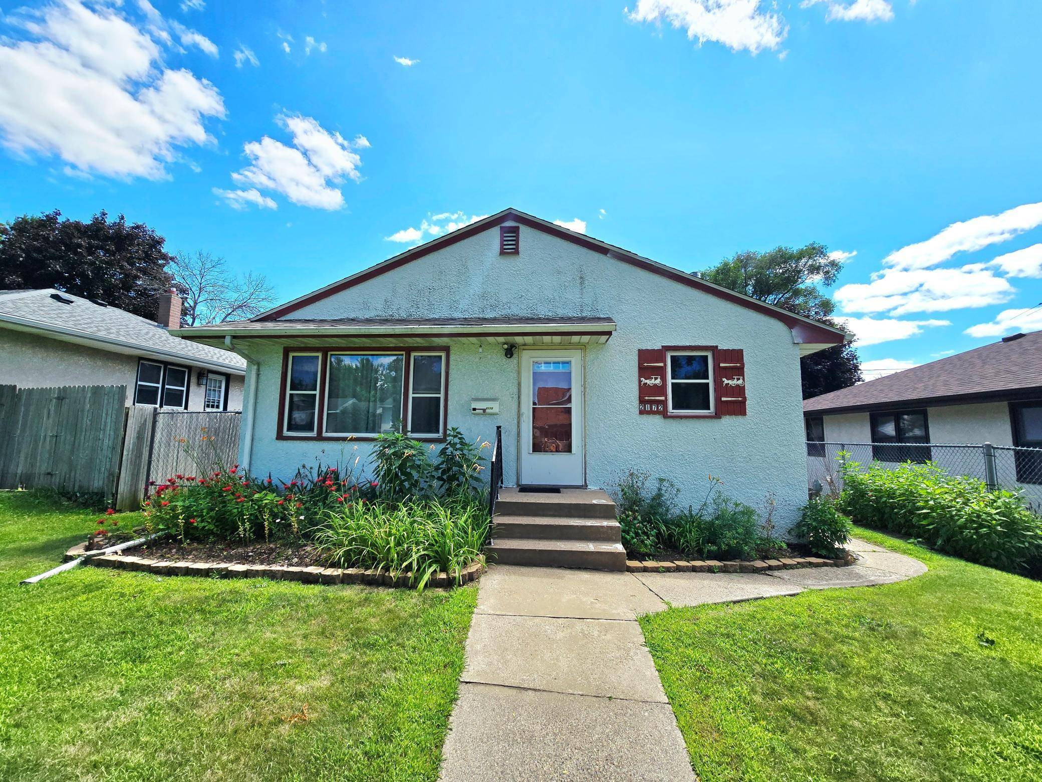Saint Paul, MN 55119,2172 Reaney AVE E