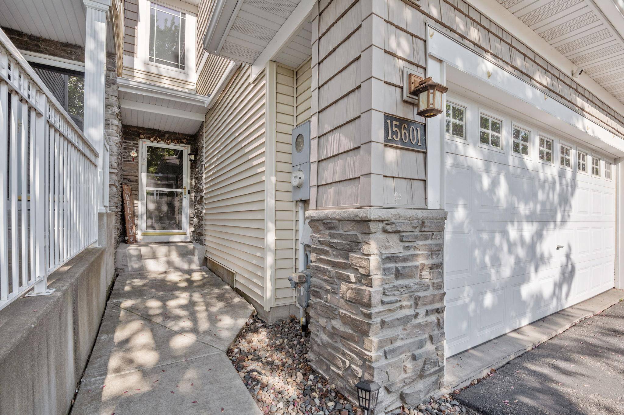 Eden Prairie, MN 55347,15601 Lilac DR