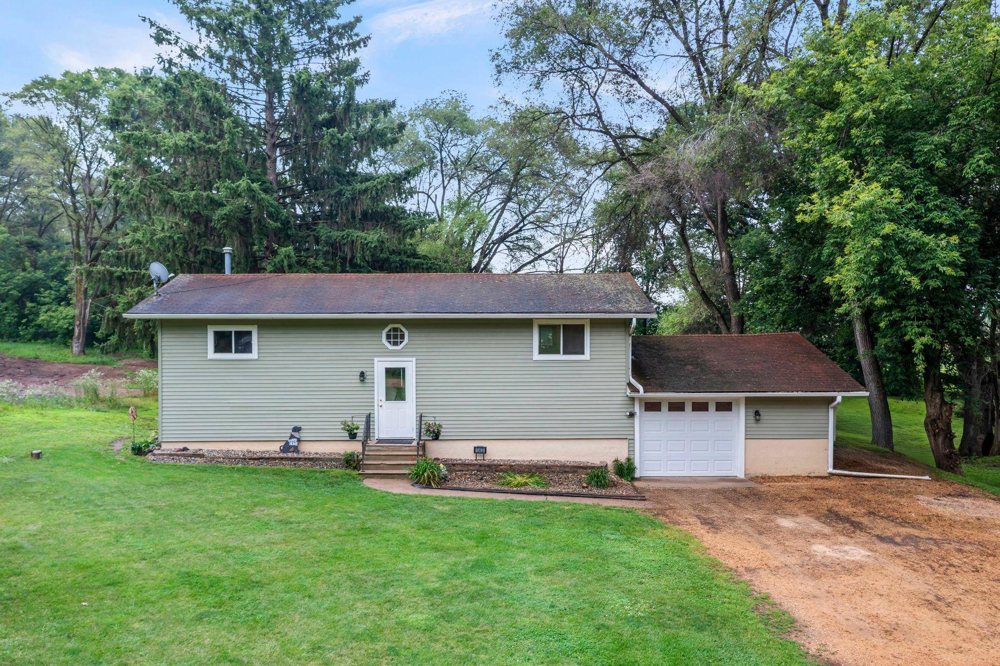 Houlton, WI 54082,143 136th AVE