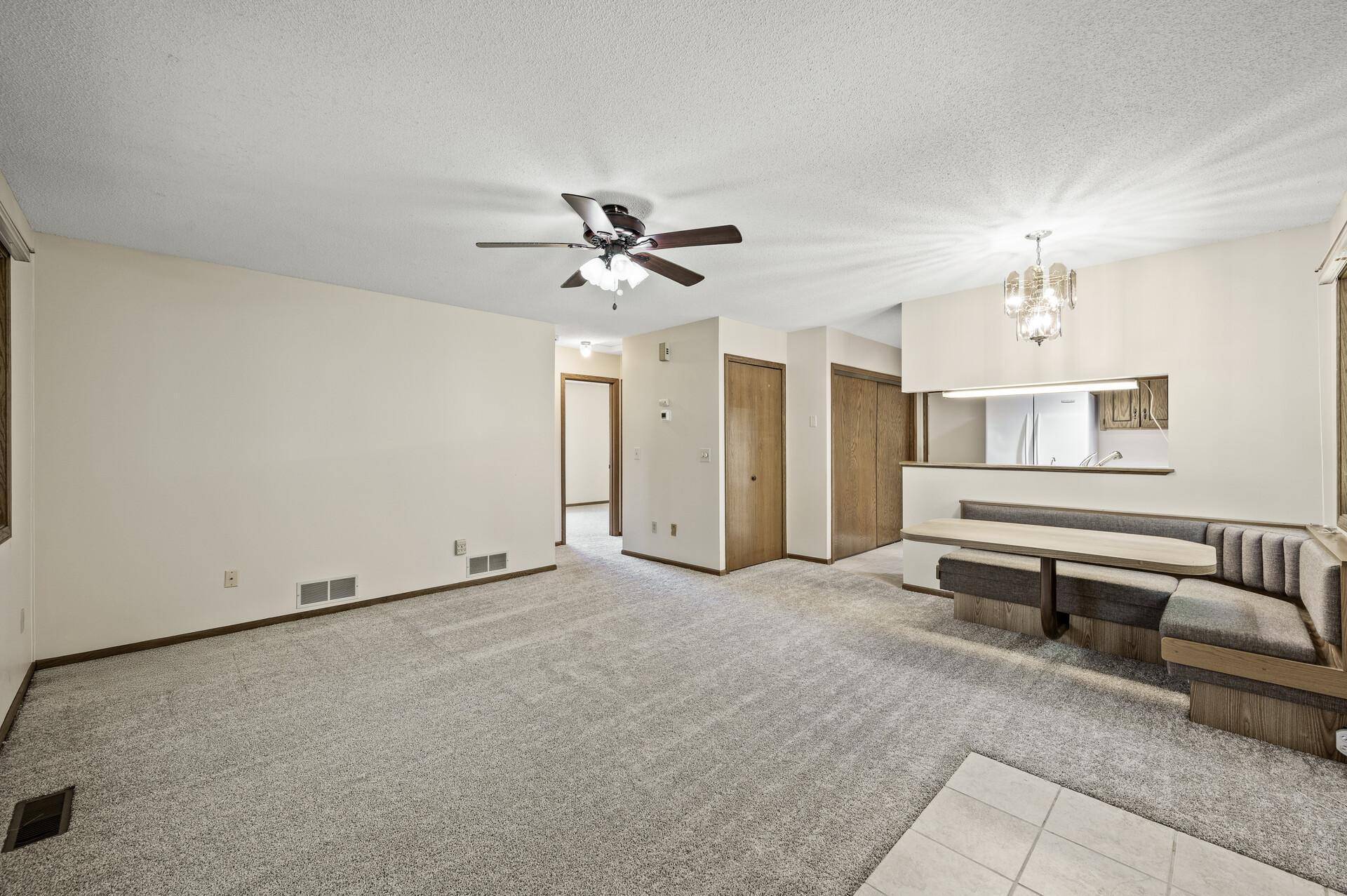 Oakdale, MN 55128,7534 15th Street LN N