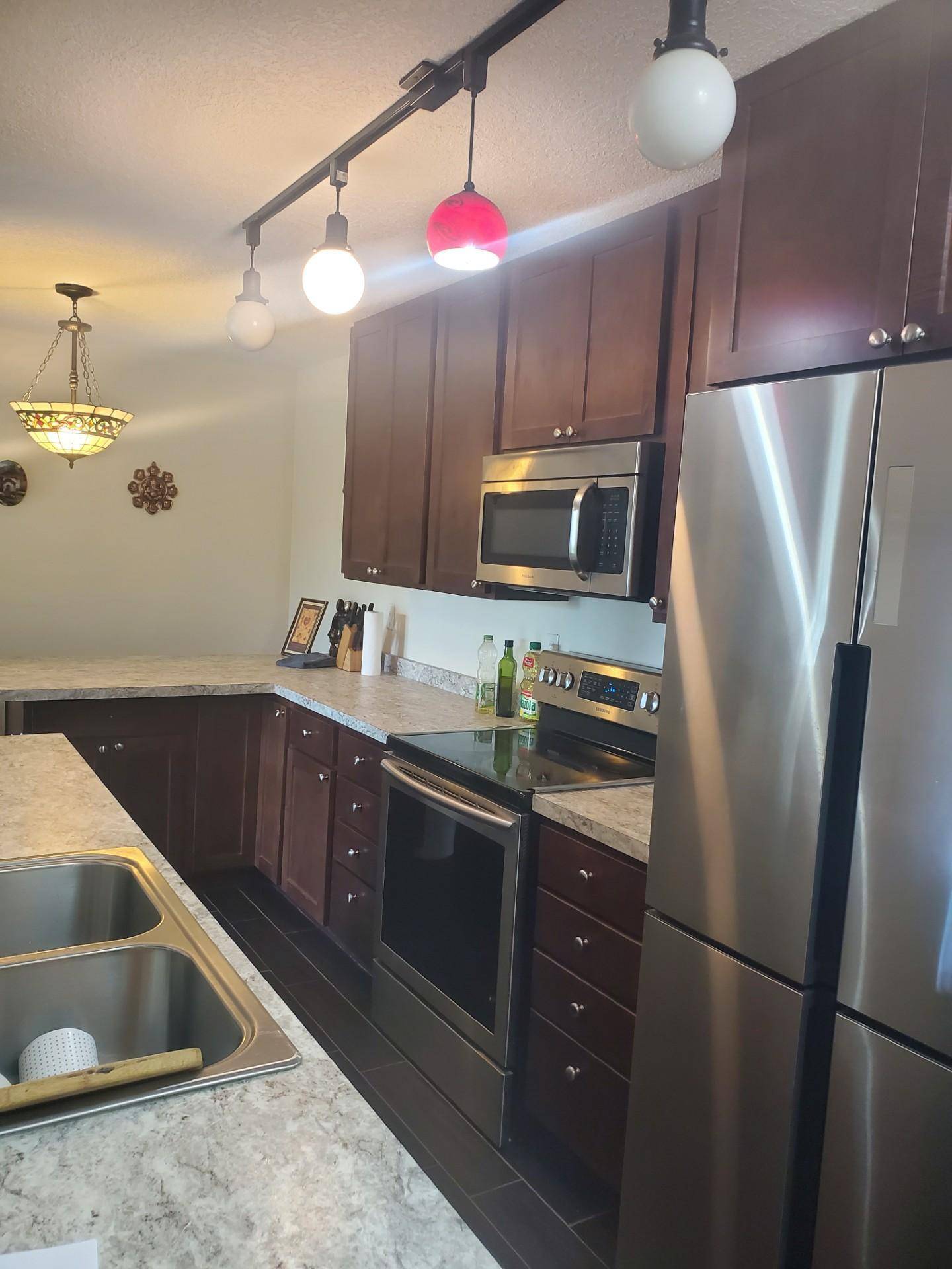 Burnsville, MN 55337,12826 Nicollet AVE #202