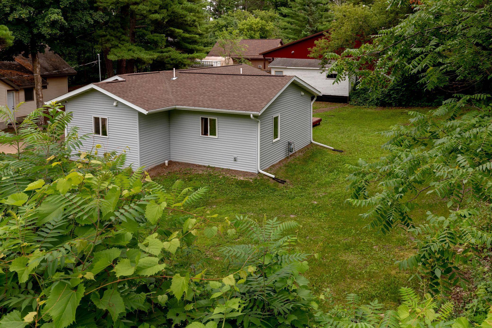 Walker, MN 56401,221 S 4th ST