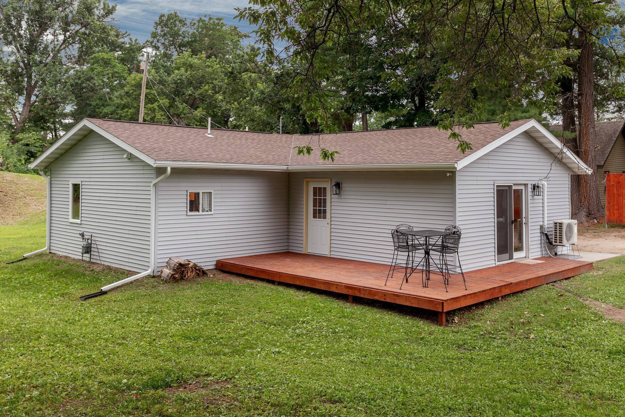 Walker, MN 56401,221 S 4th ST