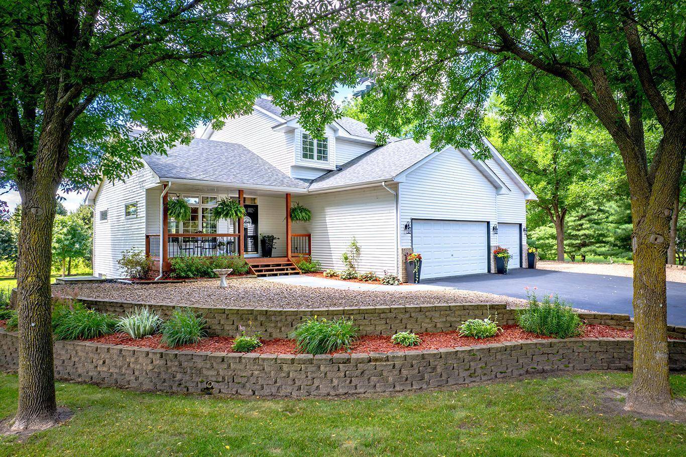 Ham Lake, MN 55304,3654 164th AVE NE